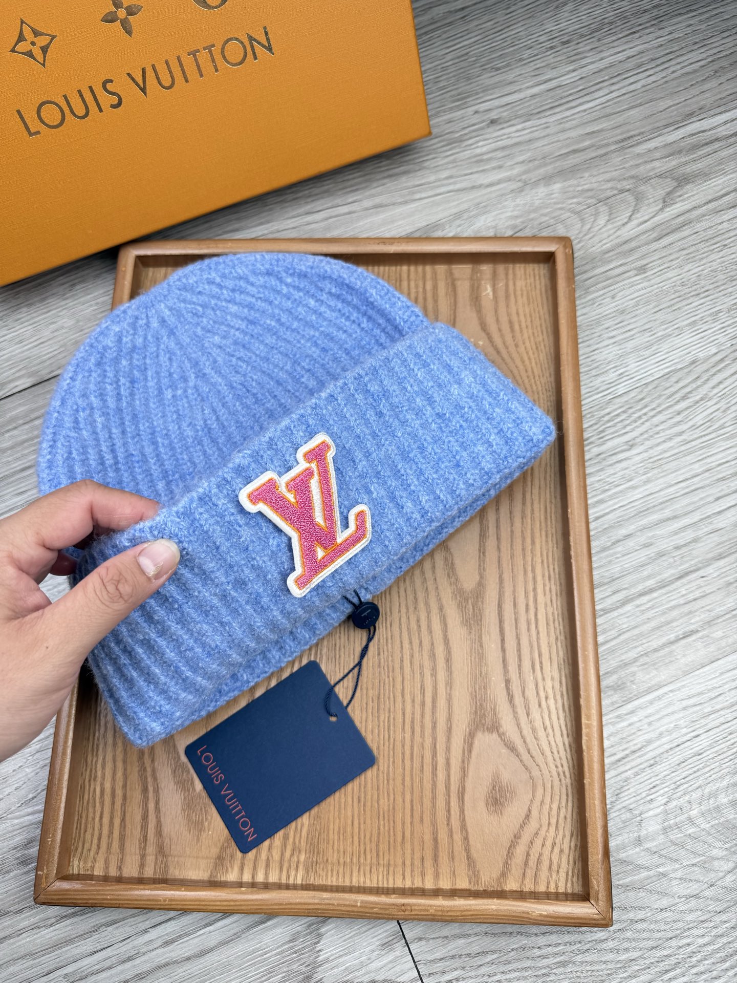 。L家。福利！【细毛线针织单帽】新款上架，特别实惠的一个系列帽子，面料：细毛线。密度紧致！毛线针织面料手