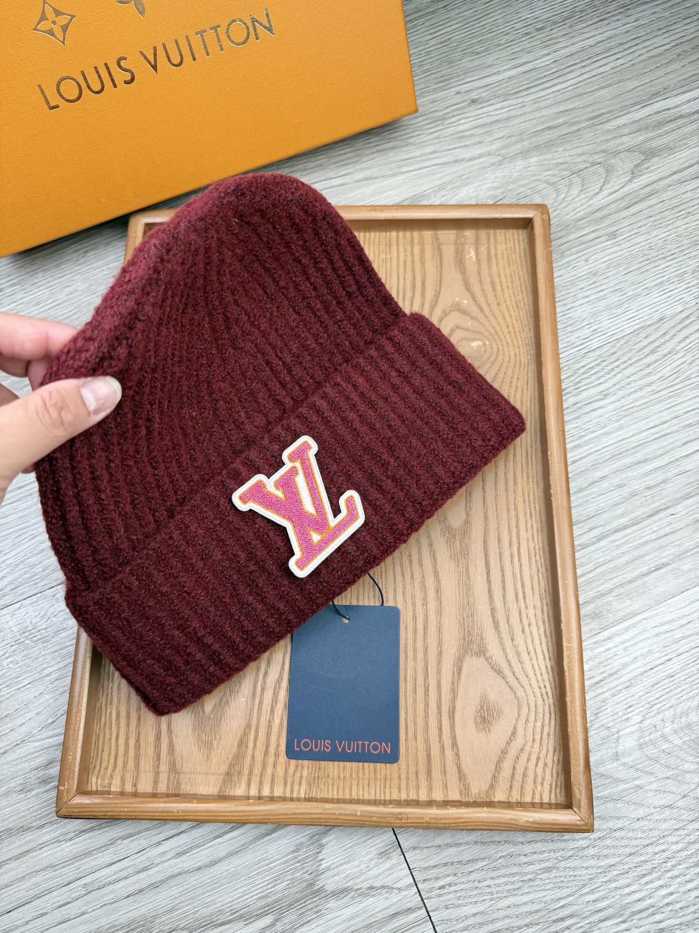 。L家。福利！【细毛线针织单帽】新款上架，特别实惠的一个系列帽子，面料：细毛线。密度紧致！毛线针织面料手