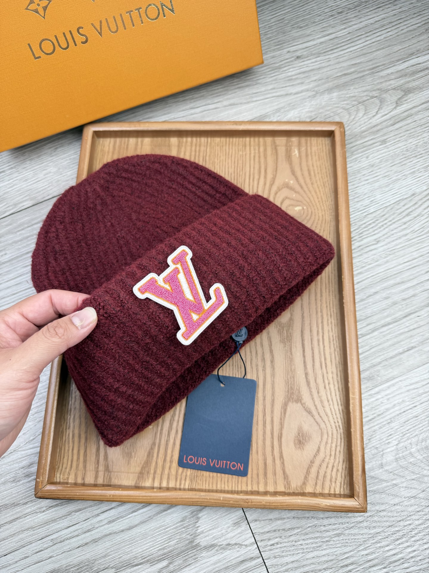 。L家。福利！【细毛线针织单帽】新款上架，特别实惠的一个系列帽子，面料：细毛线。密度紧致！毛线针织面料手