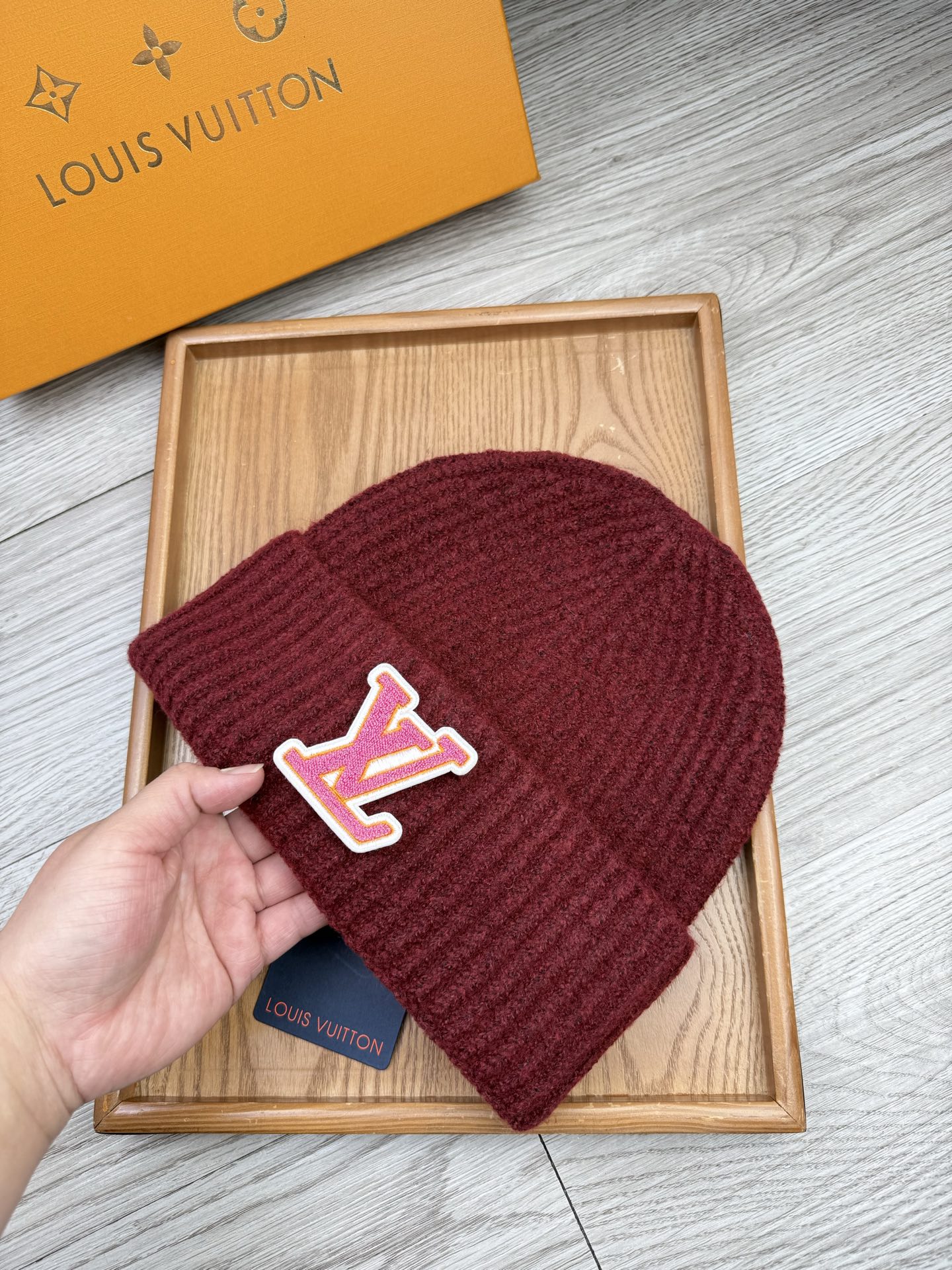 。L家。福利！【细毛线针织单帽】新款上架，特别实惠的一个系列帽子，面料：细毛线。密度紧致！毛线针织面料手