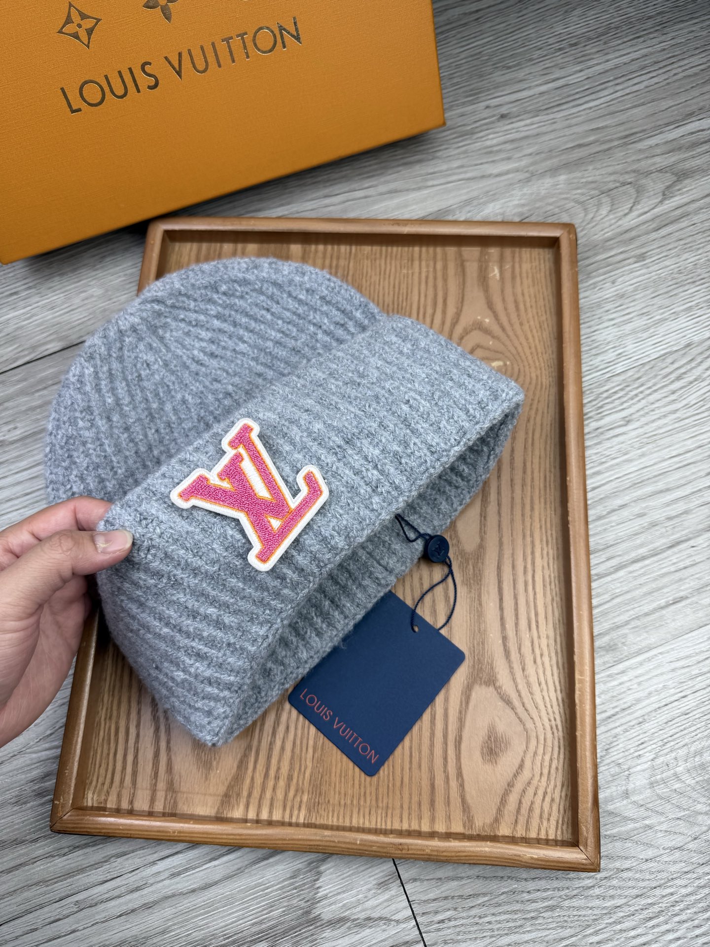 。L家。福利！【细毛线针织单帽】新款上架，特别实惠的一个系列帽子，面料：细毛线。密度紧致！毛线针织面料手