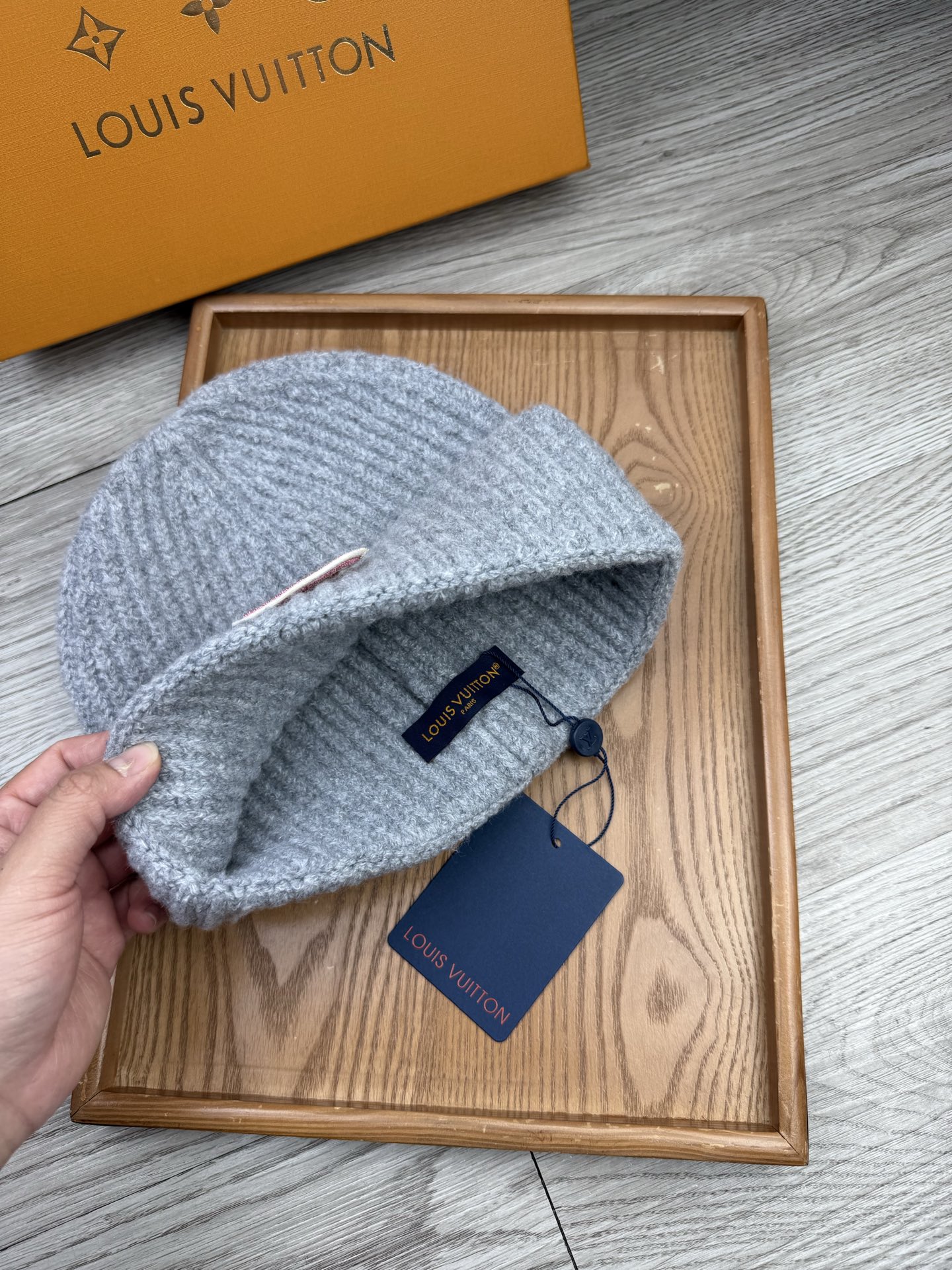 。L家。福利！【细毛线针织单帽】新款上架，特别实惠的一个系列帽子，面料：细毛线。密度紧致！毛线针织面料手