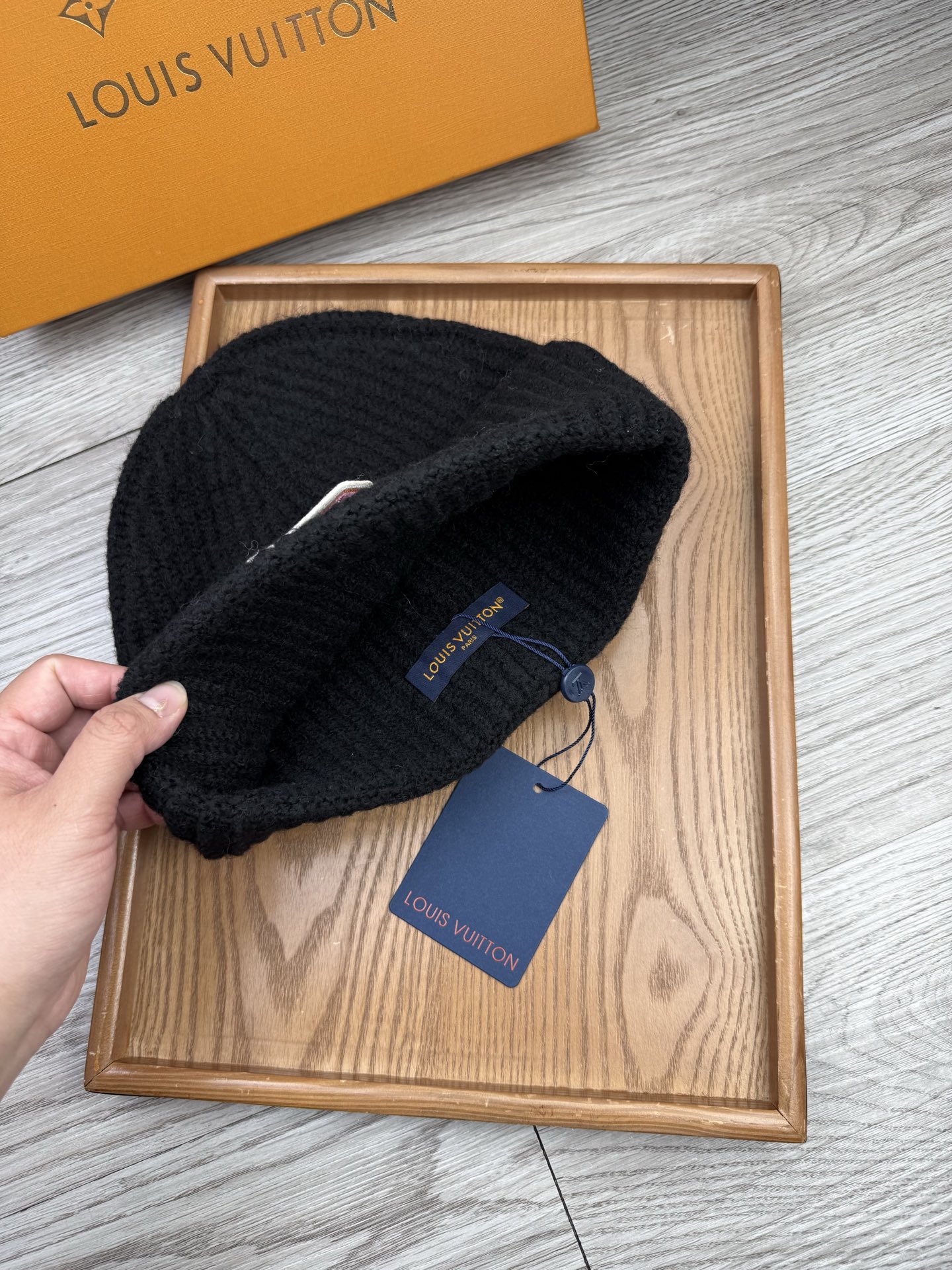 。L家。福利！【细毛线针织单帽】新款上架，特别实惠的一个系列帽子，面料：细毛线。密度紧致！毛线针织面料手