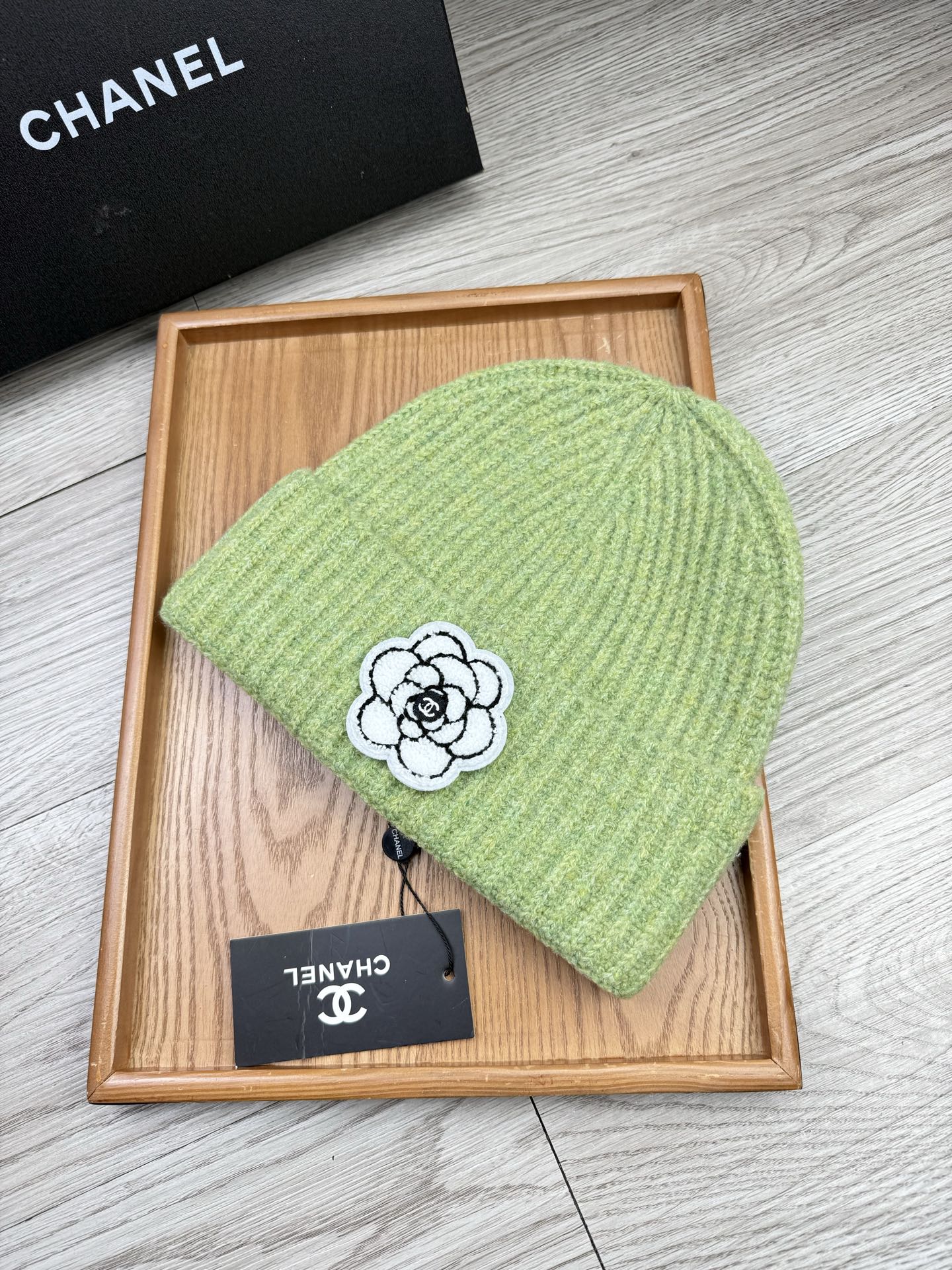 。C家。福利！【细毛线针织单帽】新款上架，特别实惠的一个系列帽子，面料：细毛线。密度紧致！毛线针织面料手