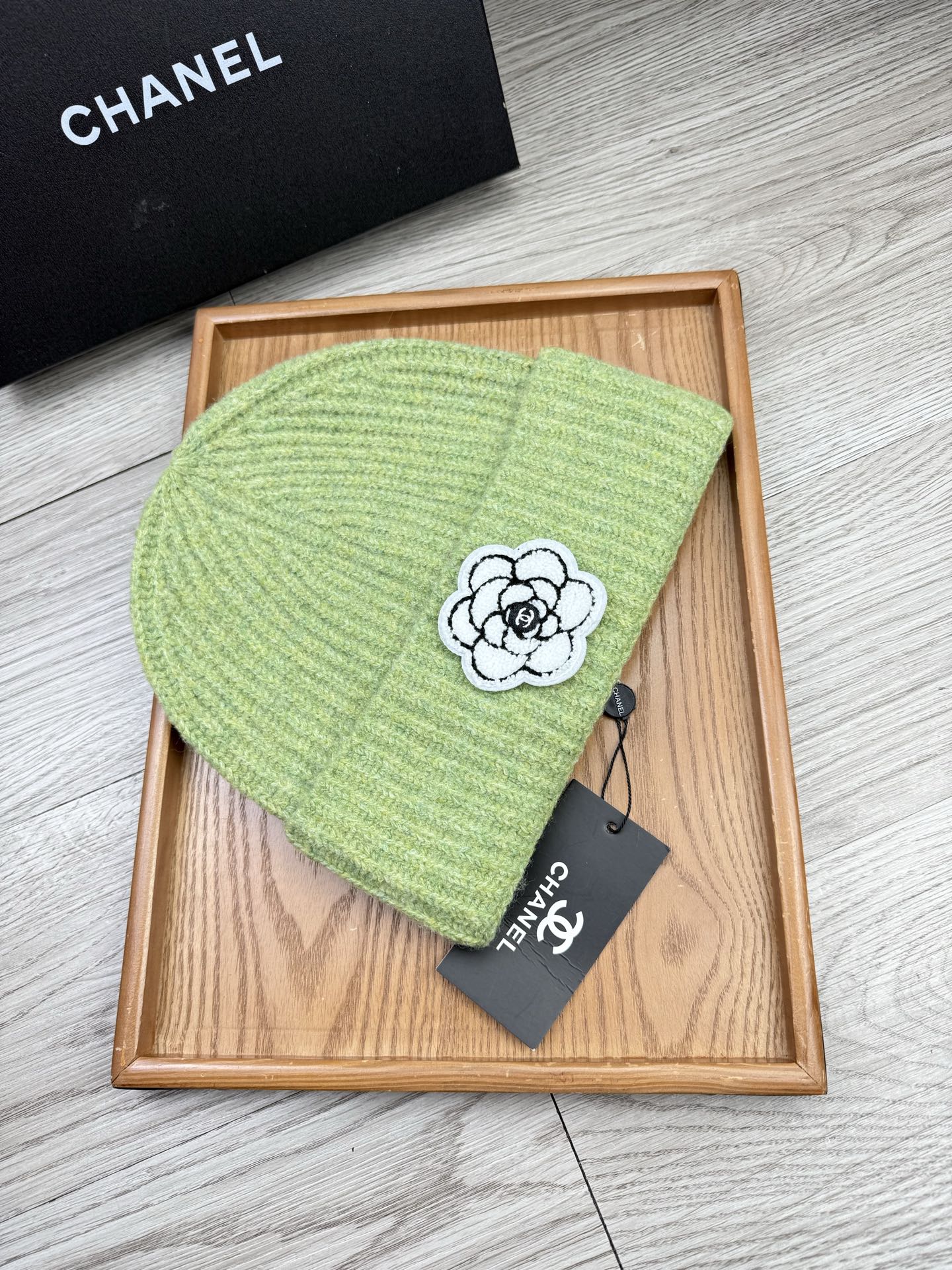 。C家。福利！【细毛线针织单帽】新款上架，特别实惠的一个系列帽子，面料：细毛线。密度紧致！毛线针织面料手