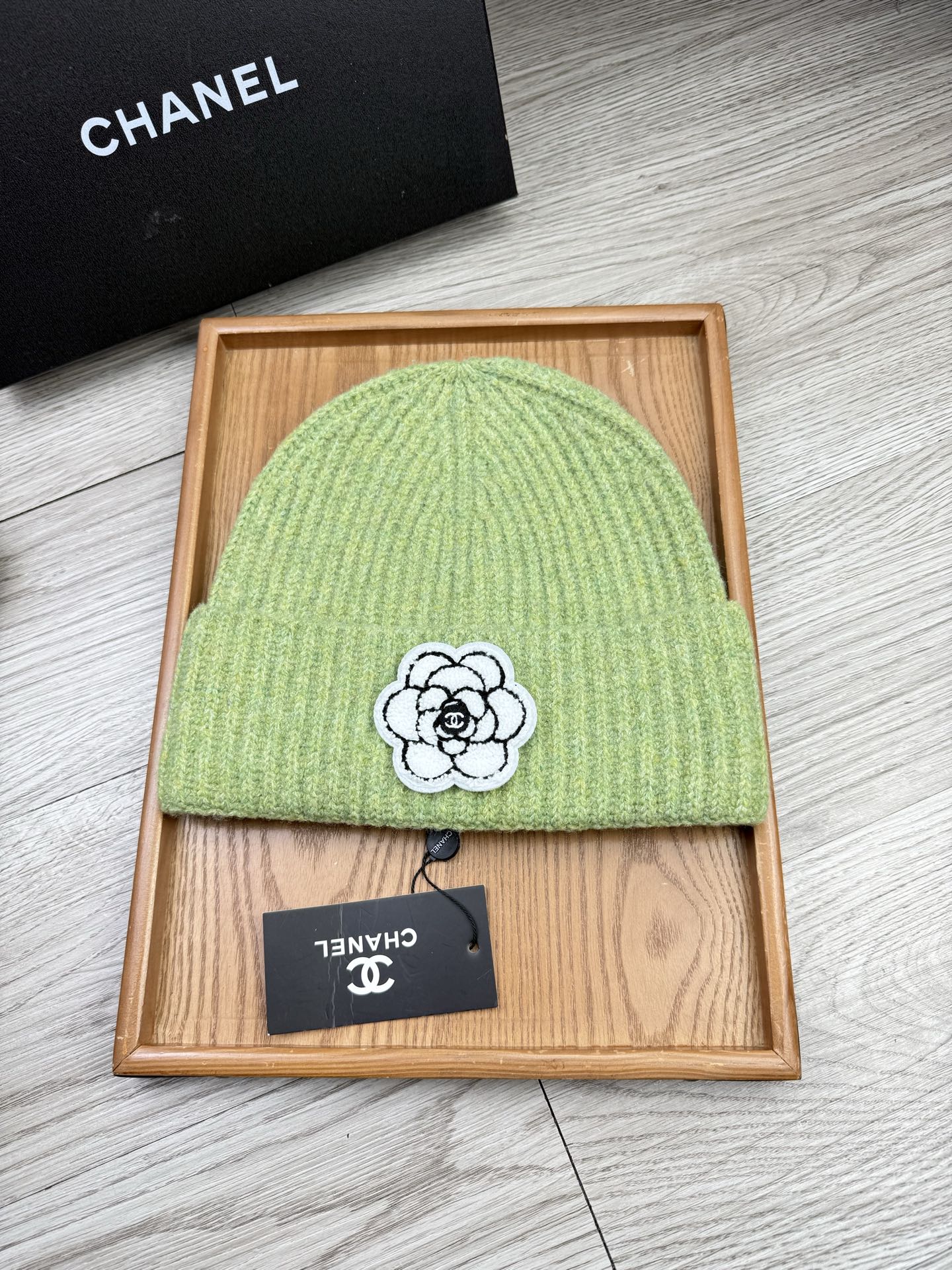 。C家。福利！【细毛线针织单帽】新款上架，特别实惠的一个系列帽子，面料：细毛线。密度紧致！毛线针织面料手