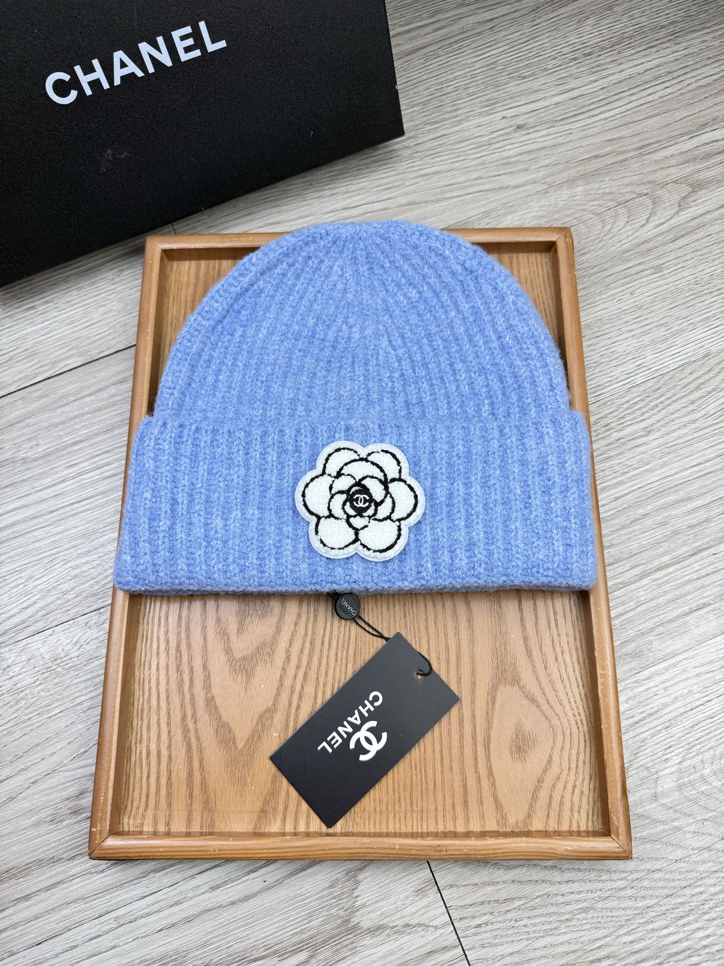 。C家。福利！【细毛线针织单帽】新款上架，特别实惠的一个系列帽子，面料：细毛线。密度紧致！毛线针织面料手