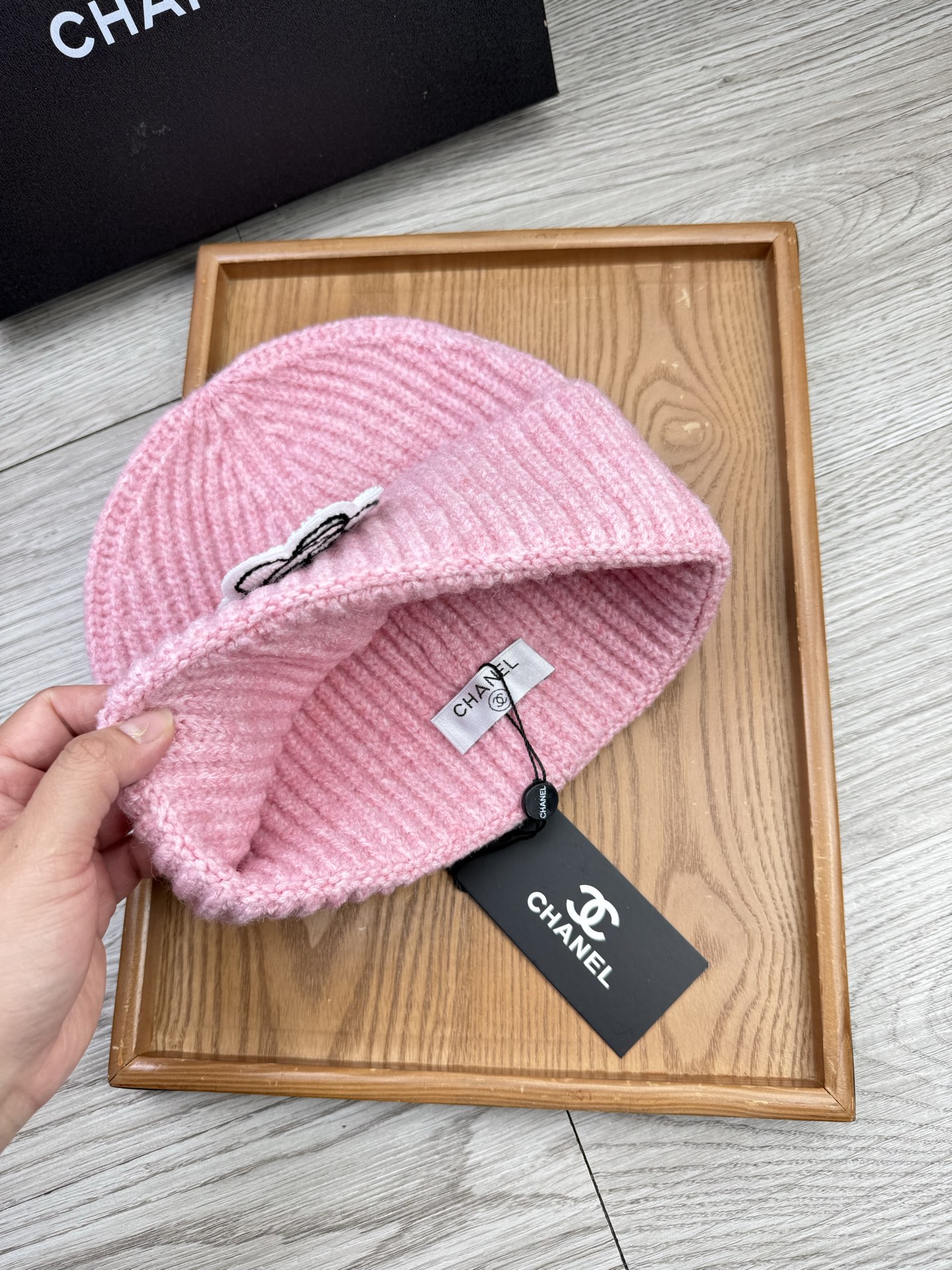 。C家。福利！【细毛线针织单帽】新款上架，特别实惠的一个系列帽子，面料：细毛线。密度紧致！毛线针织面料手