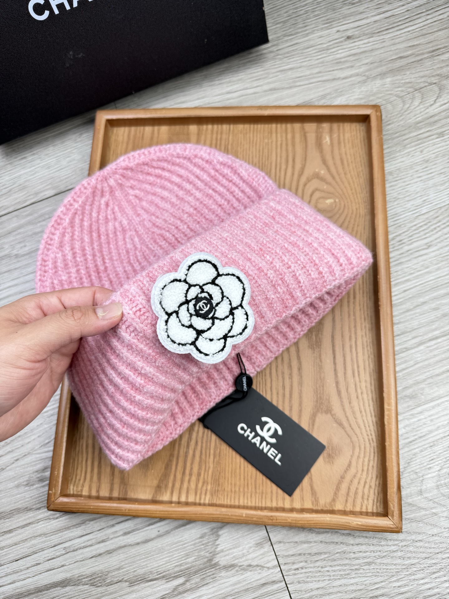 。C家。福利！【细毛线针织单帽】新款上架，特别实惠的一个系列帽子，面料：细毛线。密度紧致！毛线针织面料手