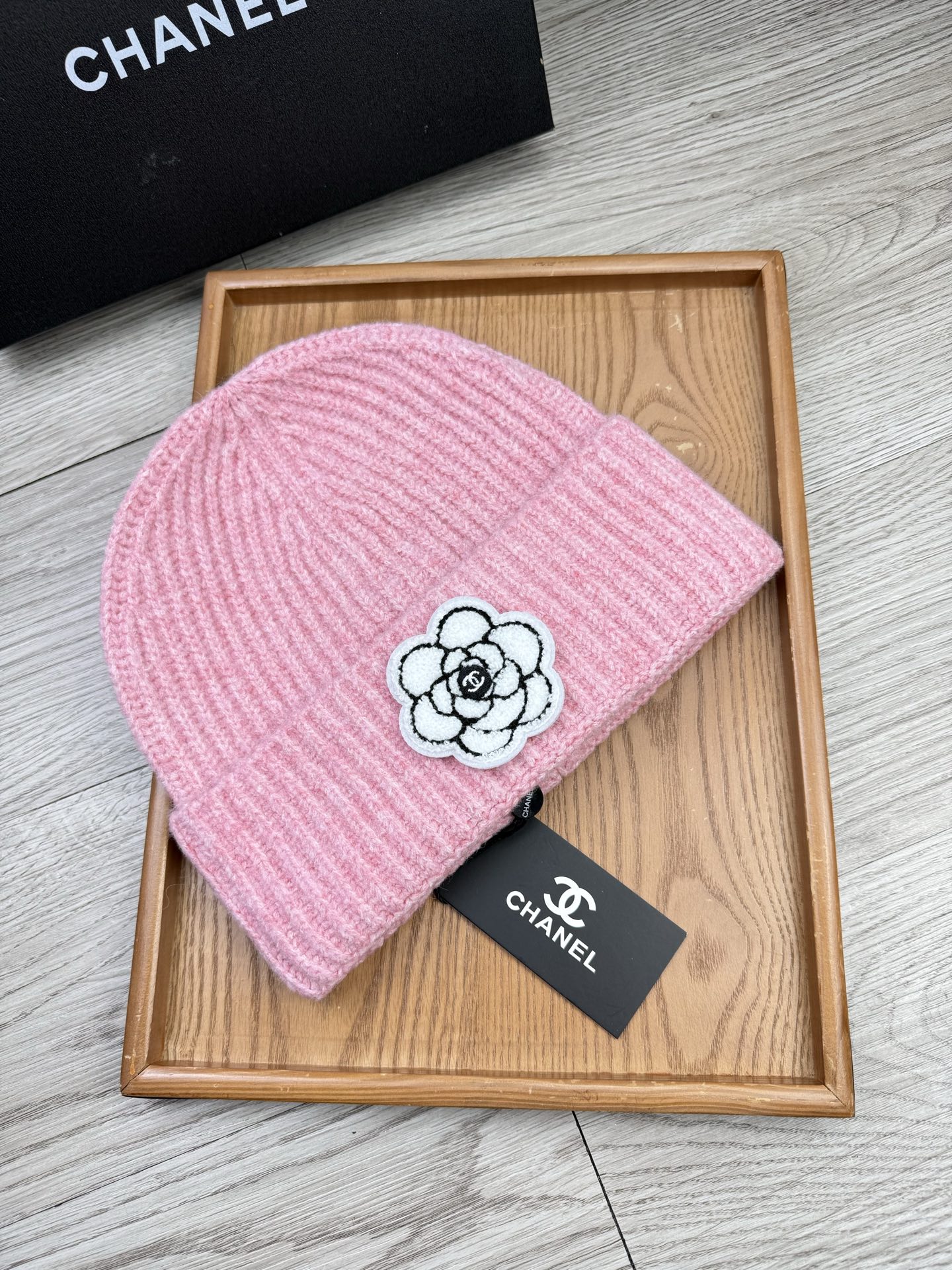 。C家。福利！【细毛线针织单帽】新款上架，特别实惠的一个系列帽子，面料：细毛线。密度紧致！毛线针织面料手