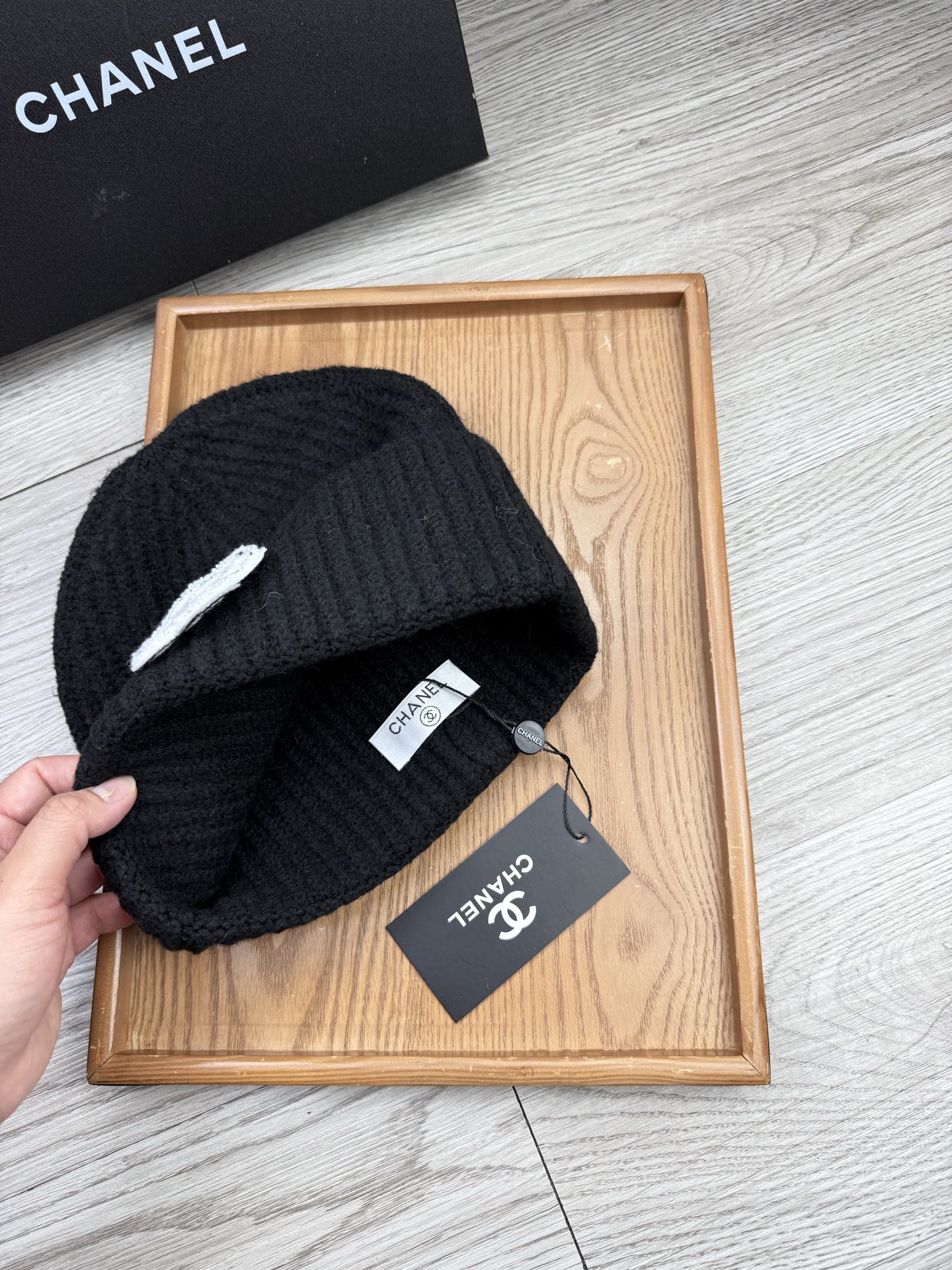 。C家。福利！【细毛线针织单帽】新款上架，特别实惠的一个系列帽子，面料：细毛线。密度紧致！毛线针织面料手