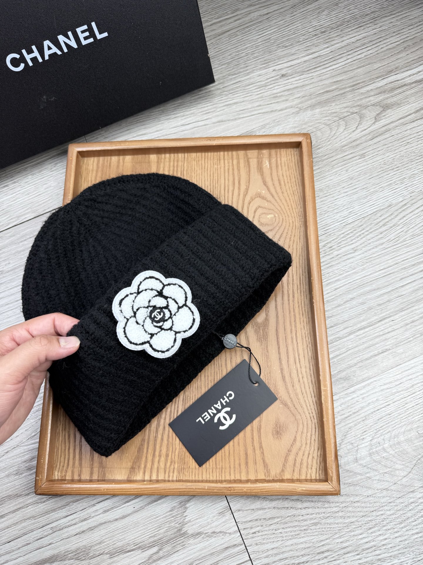 。C家。福利！【细毛线针织单帽】新款上架，特别实惠的一个系列帽子，面料：细毛线。密度紧致！毛线针织面料手