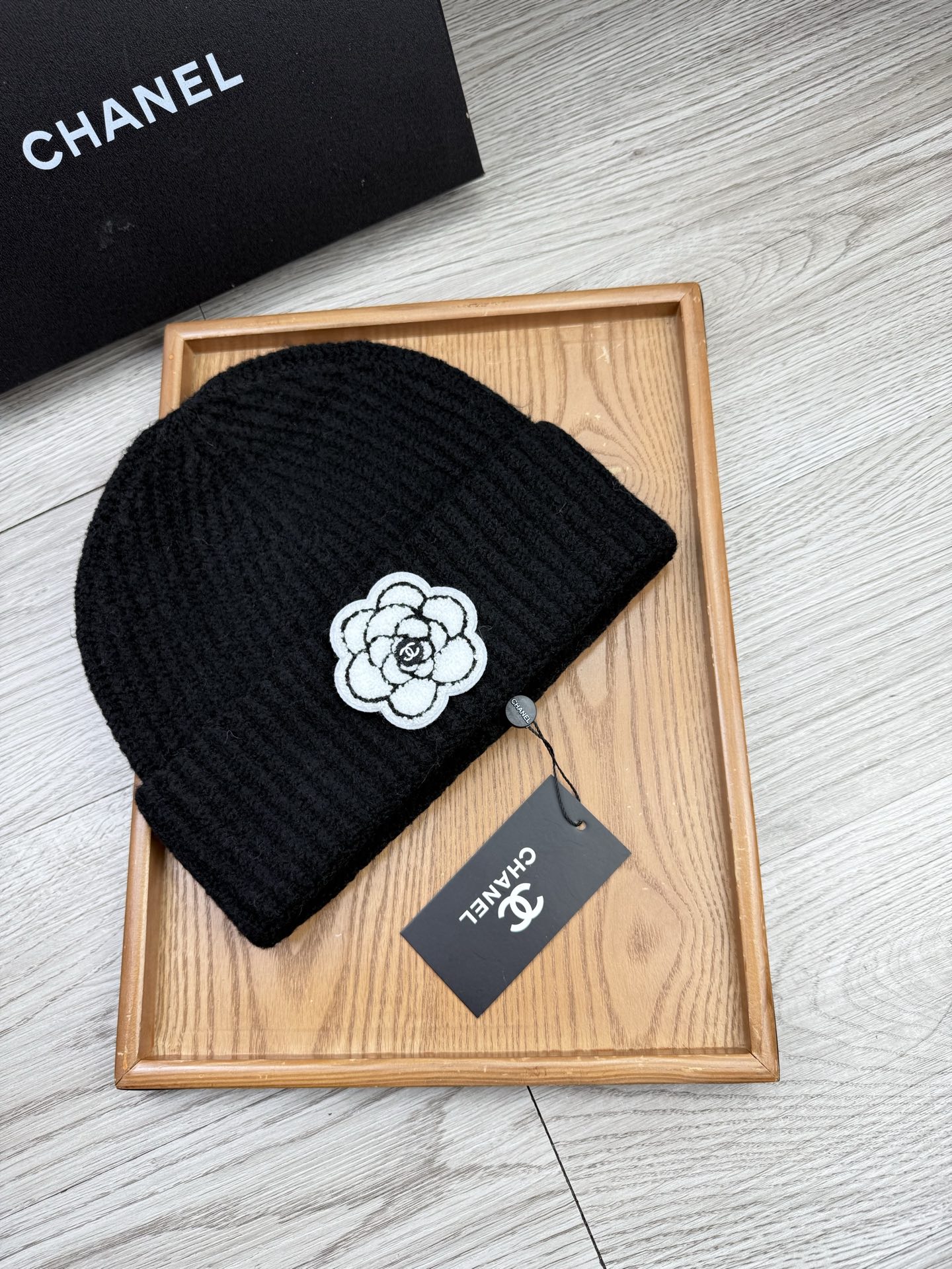 。C家。福利！【细毛线针织单帽】新款上架，特别实惠的一个系列帽子，面料：细毛线。密度紧致！毛线针织面料手