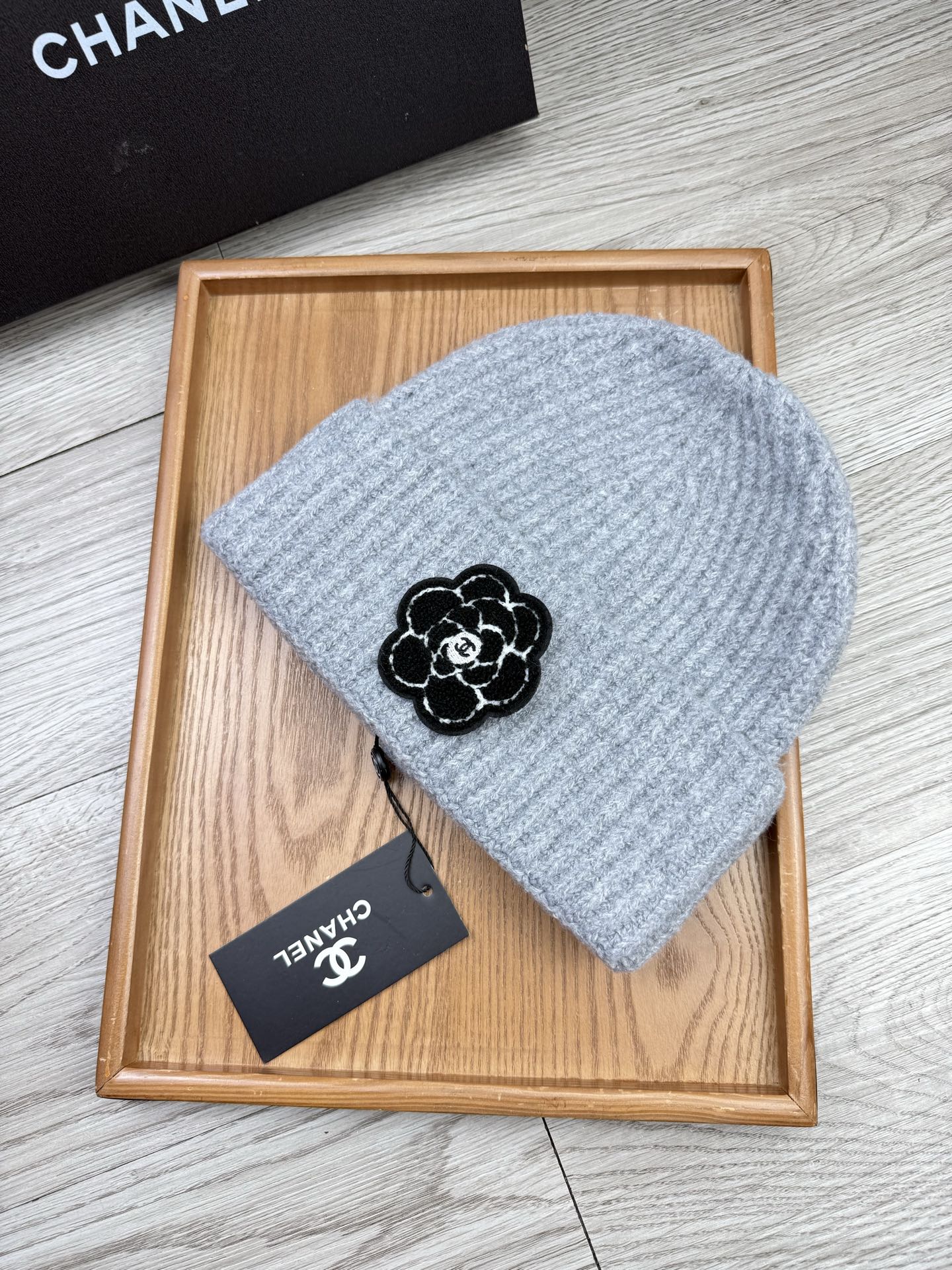 。C家。福利！【细毛线针织单帽】新款上架，特别实惠的一个系列帽子，面料：细毛线。密度紧致！毛线针织面料手