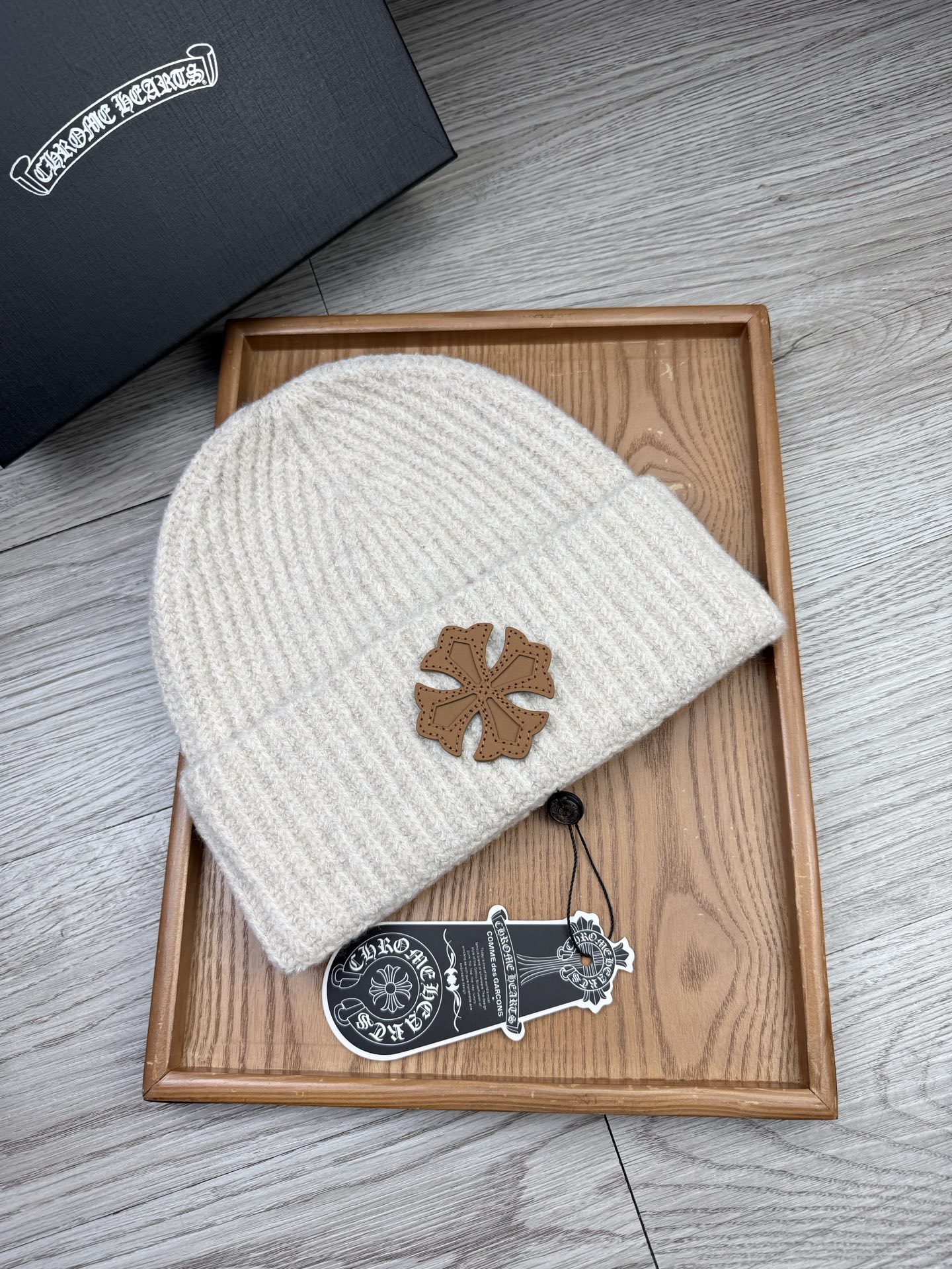 。克罗心。福利！【细毛线针织单帽】新款上架，特别实惠的一个系列帽子，面料：细毛线。密度紧致！毛线针织面料