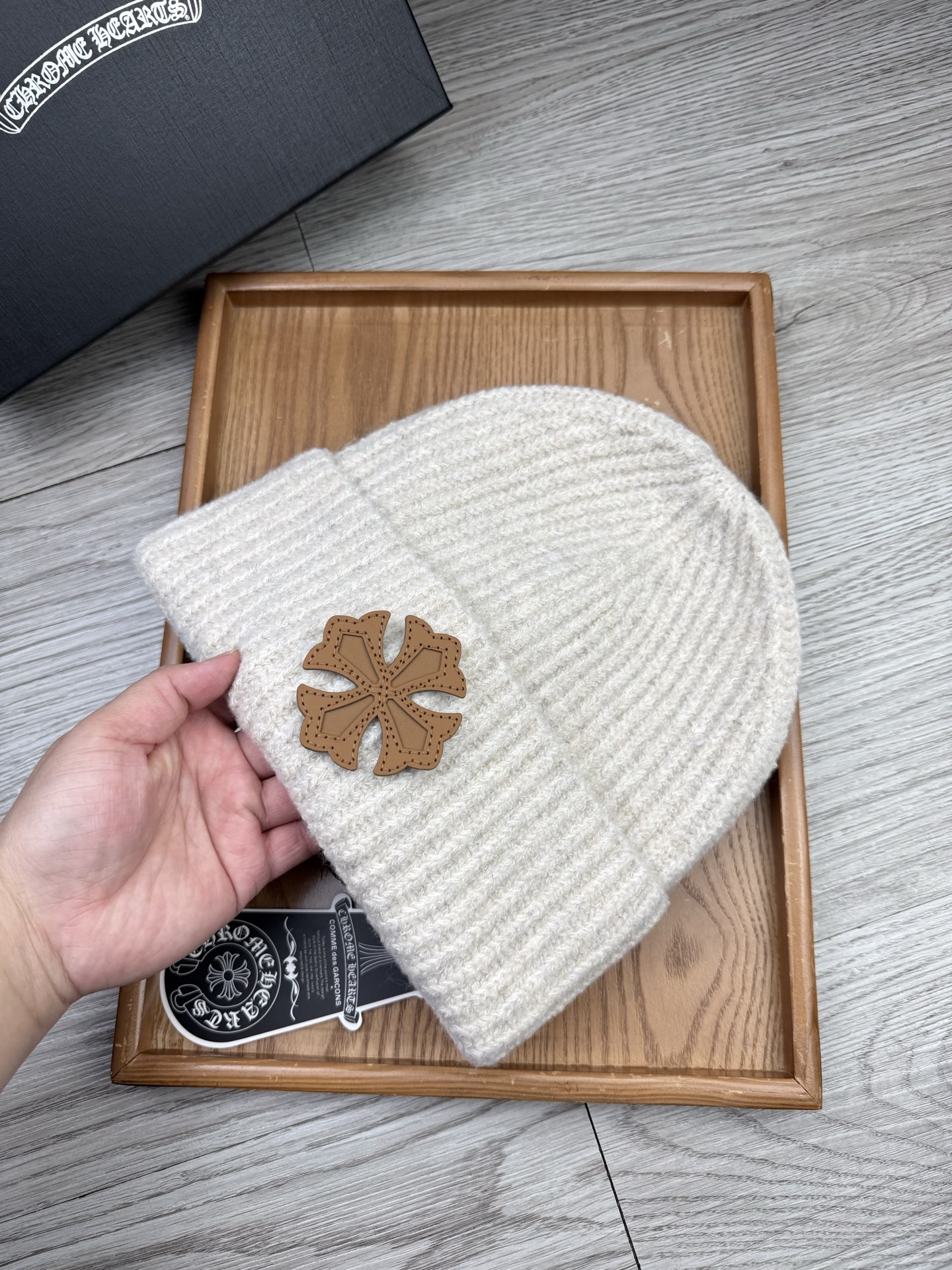 。克罗心。福利！【细毛线针织单帽】新款上架，特别实惠的一个系列帽子，面料：细毛线。密度紧致！毛线针织面料