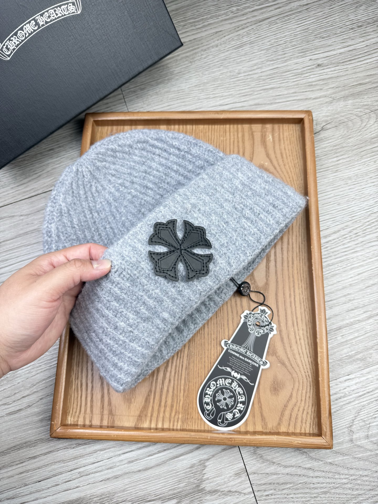 。克罗心。福利！【细毛线针织单帽】新款上架，特别实惠的一个系列帽子，面料：细毛线。密度紧致！毛线针织面料