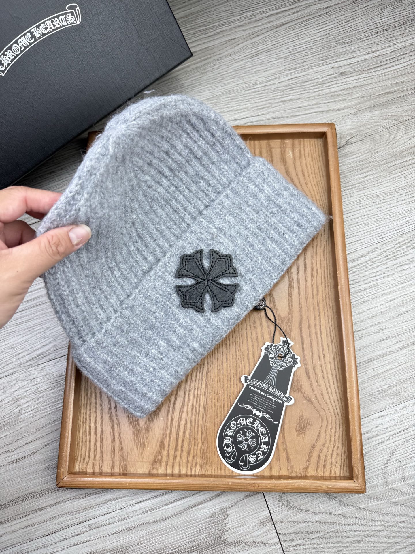 。克罗心。福利！【细毛线针织单帽】新款上架，特别实惠的一个系列帽子，面料：细毛线。密度紧致！毛线针织面料