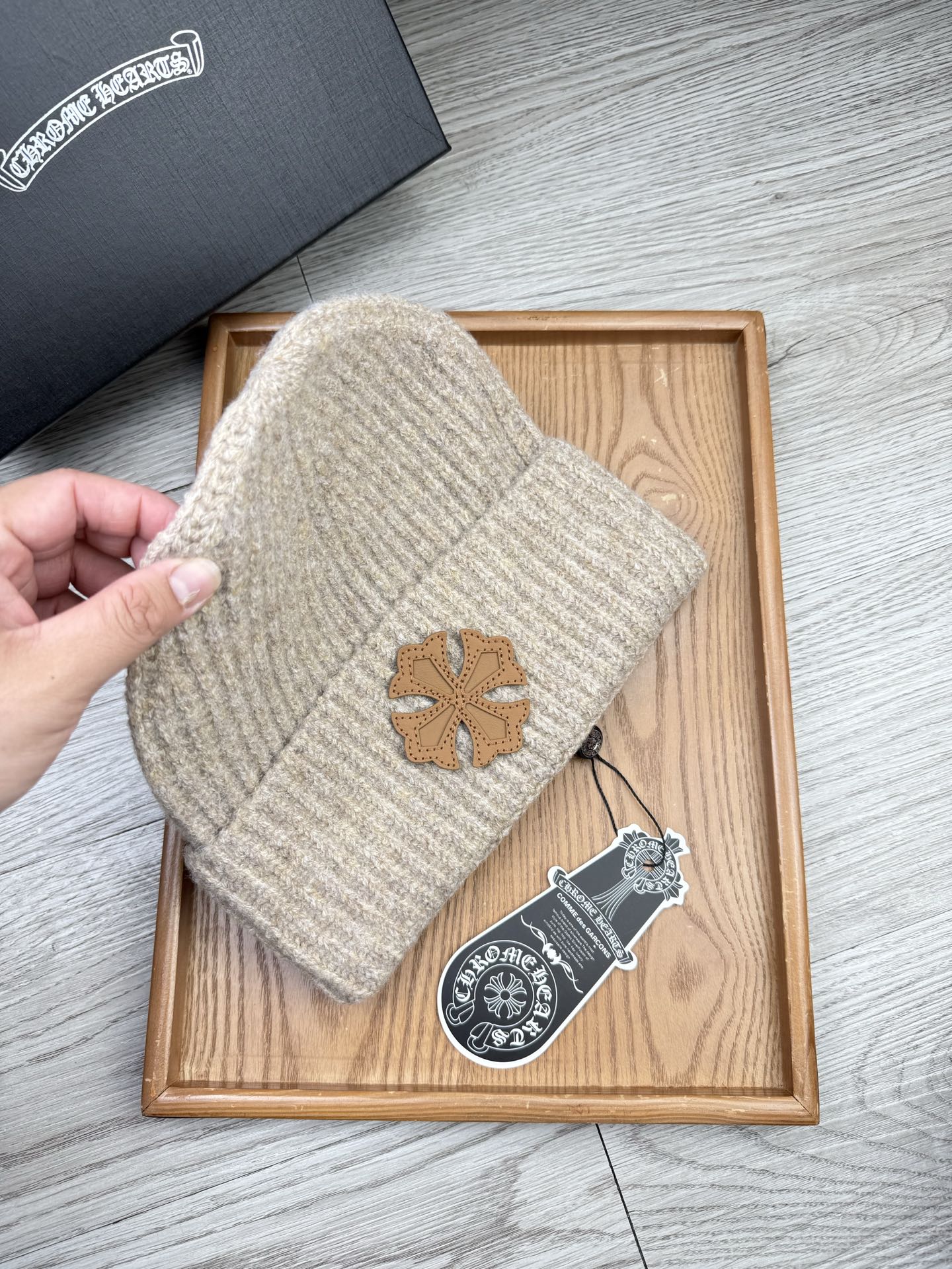 。克罗心。福利！【细毛线针织单帽】新款上架，特别实惠的一个系列帽子，面料：细毛线。密度紧致！毛线针织面料