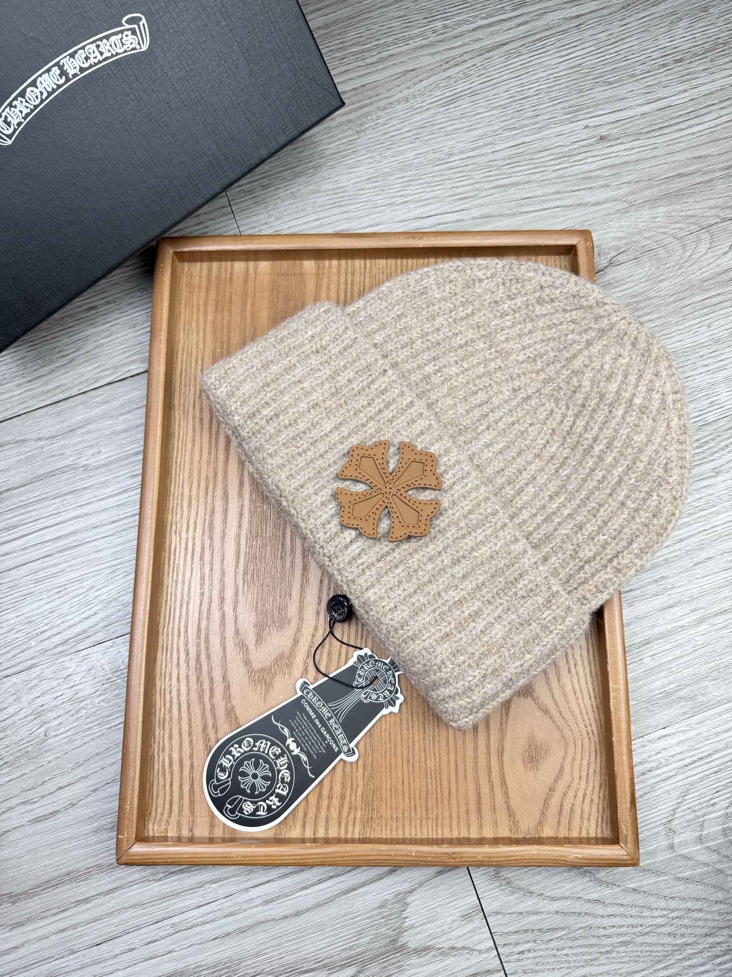 。克罗心。福利！【细毛线针织单帽】新款上架，特别实惠的一个系列帽子，面料：细毛线。密度紧致！毛线针织面料