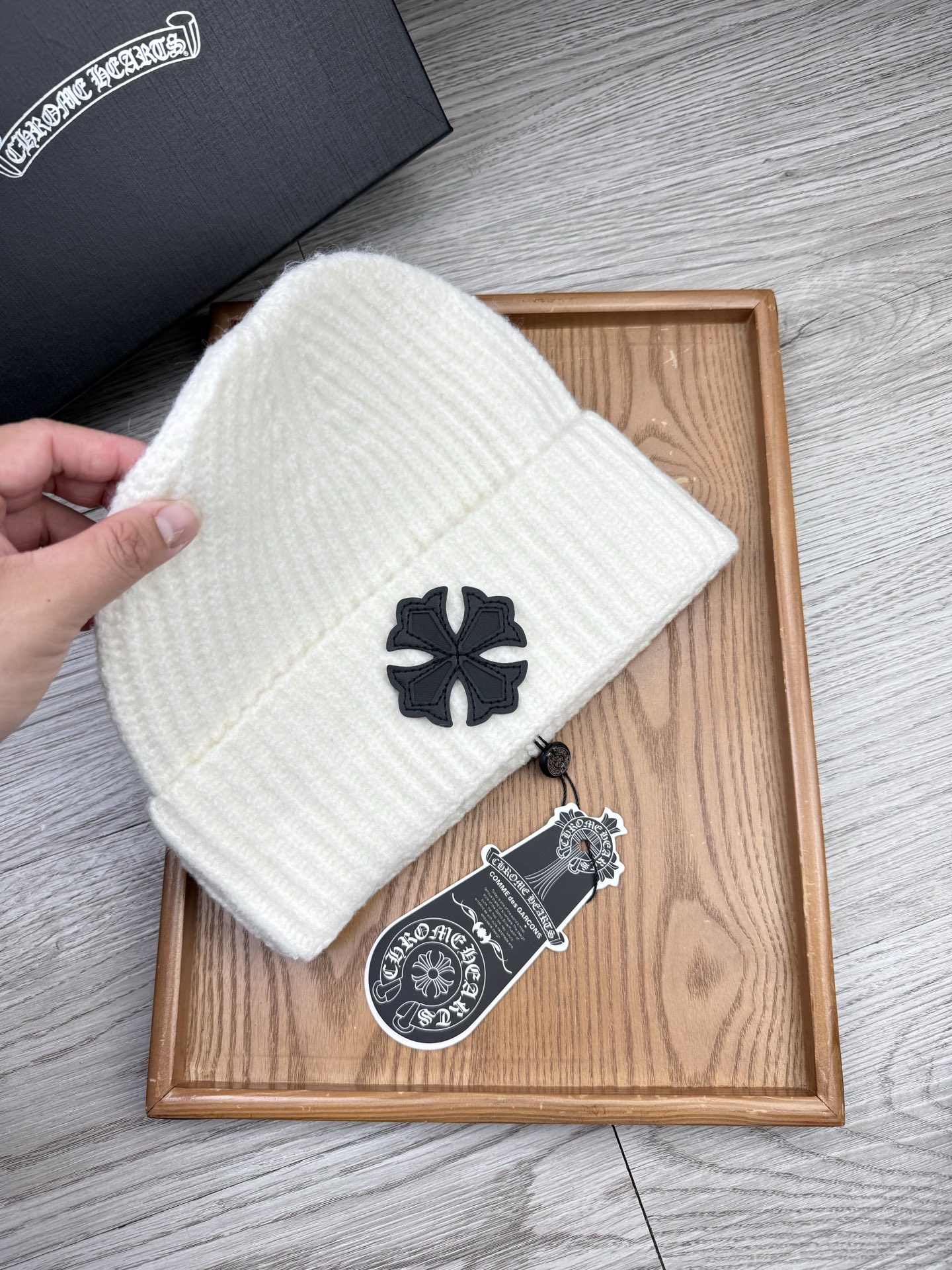 。克罗心。福利！【细毛线针织单帽】新款上架，特别实惠的一个系列帽子，面料：细毛线。密度紧致！毛线针织面料