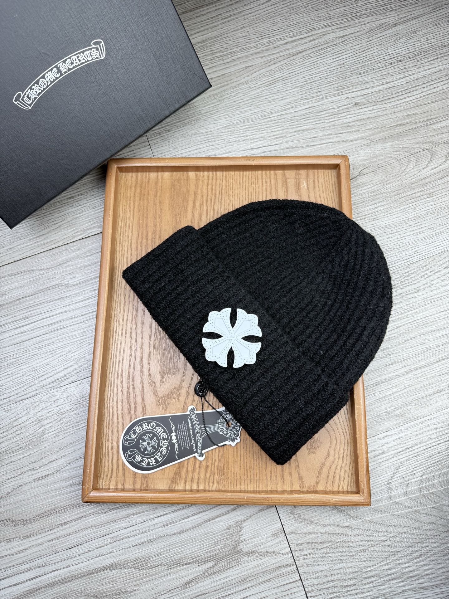 。克罗心。福利！【细毛线针织单帽】新款上架，特别实惠的一个系列帽子，面料：细毛线。密度紧致！毛线针织面料