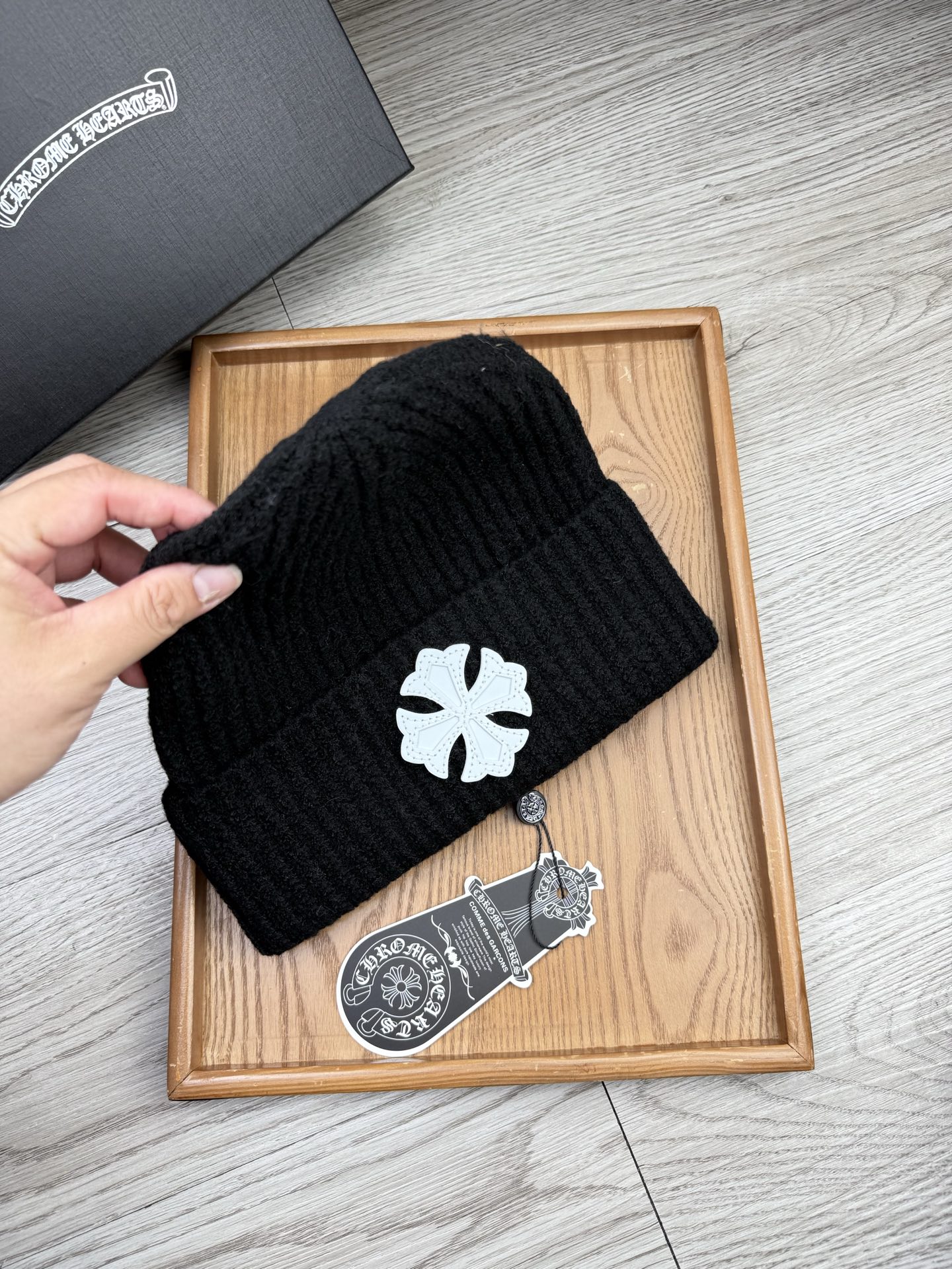 。克罗心。福利！【细毛线针织单帽】新款上架，特别实惠的一个系列帽子，面料：细毛线。密度紧致！毛线针织面料