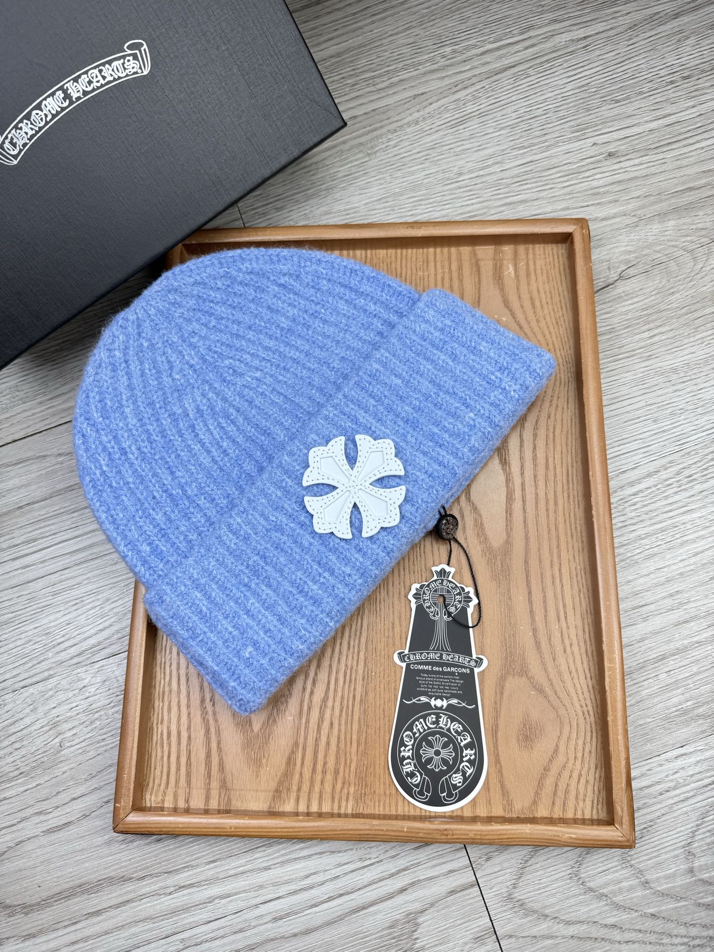 。克罗心。福利！【细毛线针织单帽】新款上架，特别实惠的一个系列帽子，面料：细毛线。密度紧致！毛线针织面料