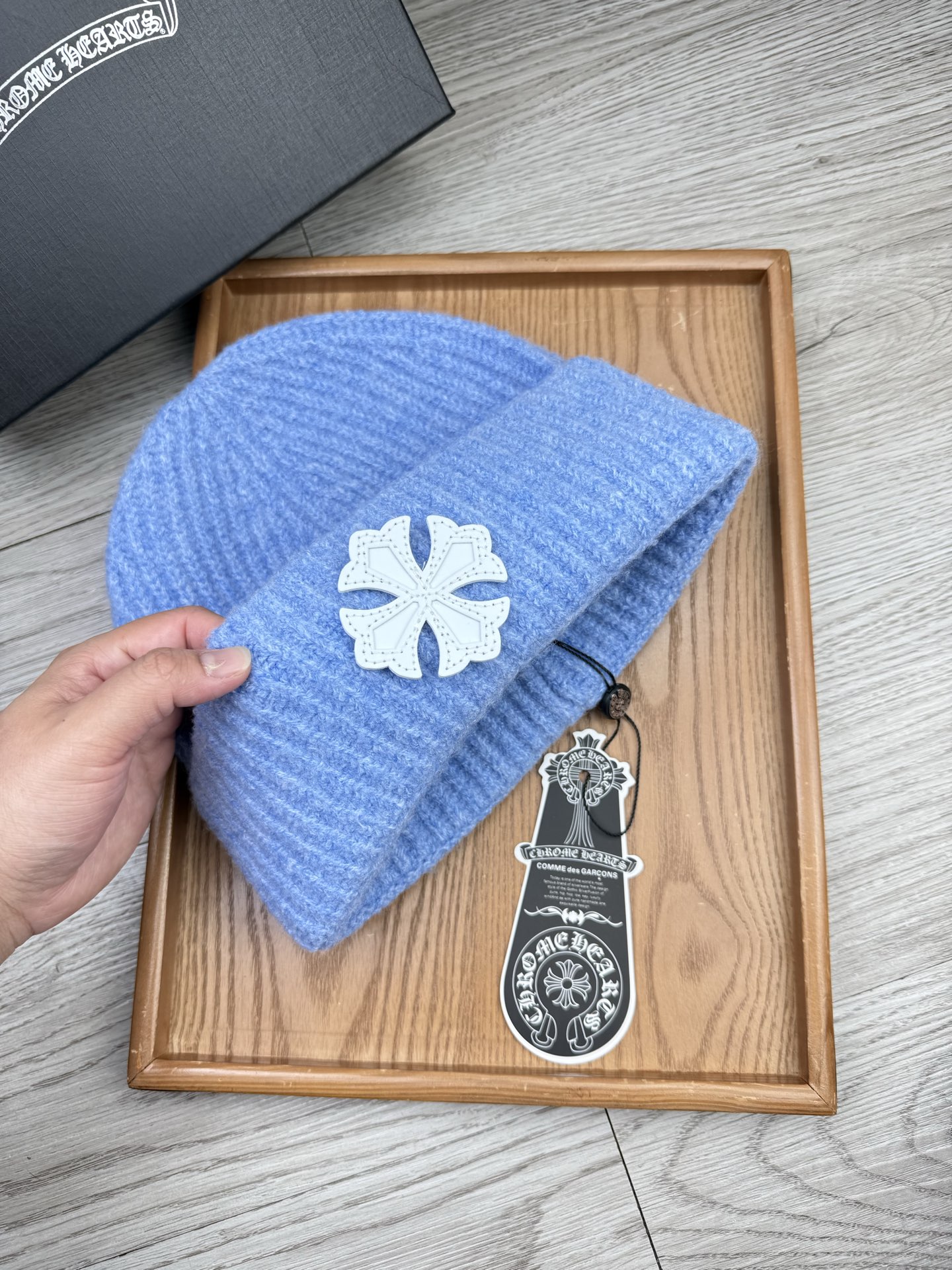 。克罗心。福利！【细毛线针织单帽】新款上架，特别实惠的一个系列帽子，面料：细毛线。密度紧致！毛线针织面料