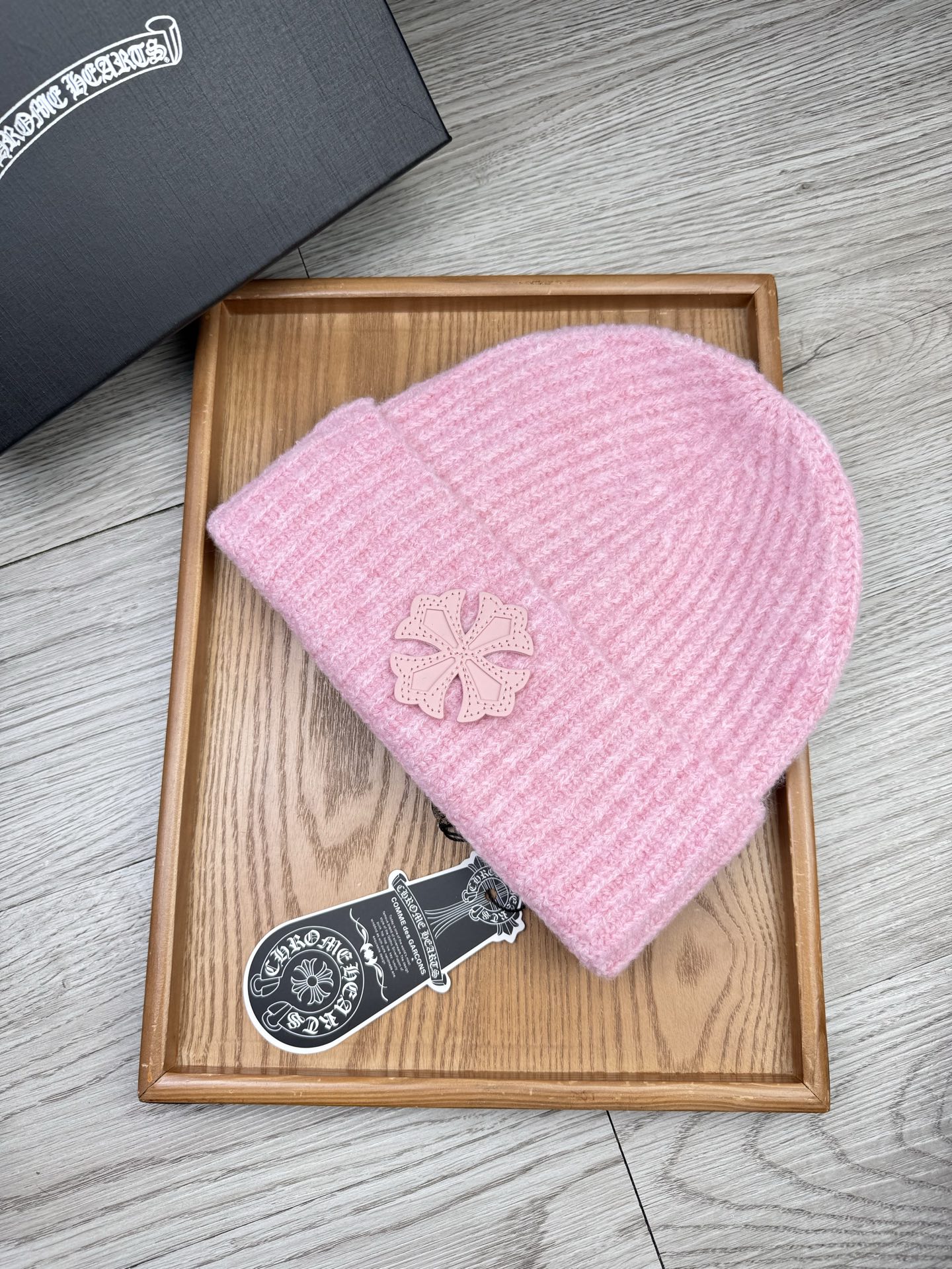 。克罗心。福利！【细毛线针织单帽】新款上架，特别实惠的一个系列帽子，面料：细毛线。密度紧致！毛线针织面料