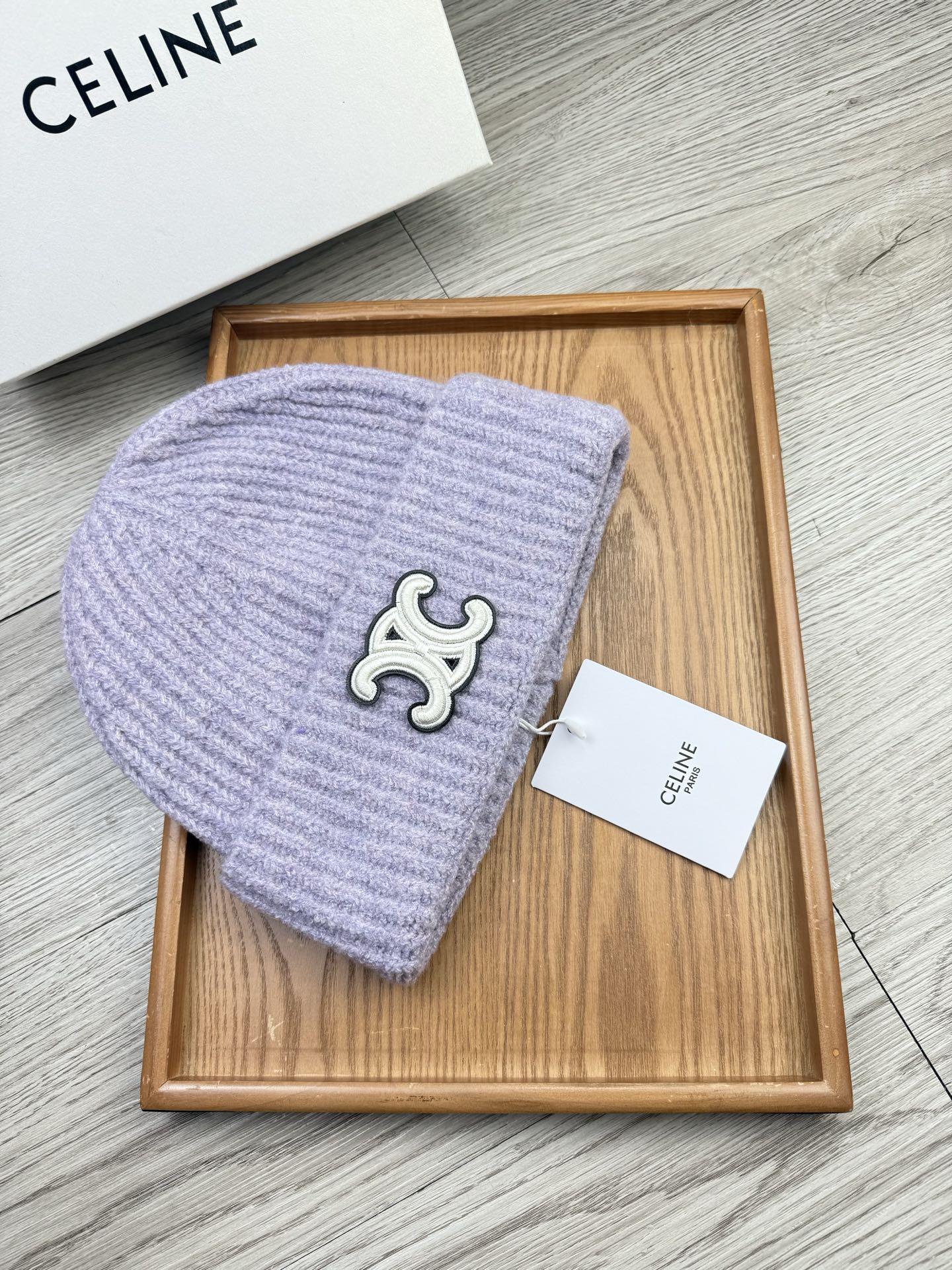 。赛琳。福利！【细毛线针织单帽】新款上架，特别实惠的一个系列帽子，面料：细毛线。密度紧致！毛线针织面料手