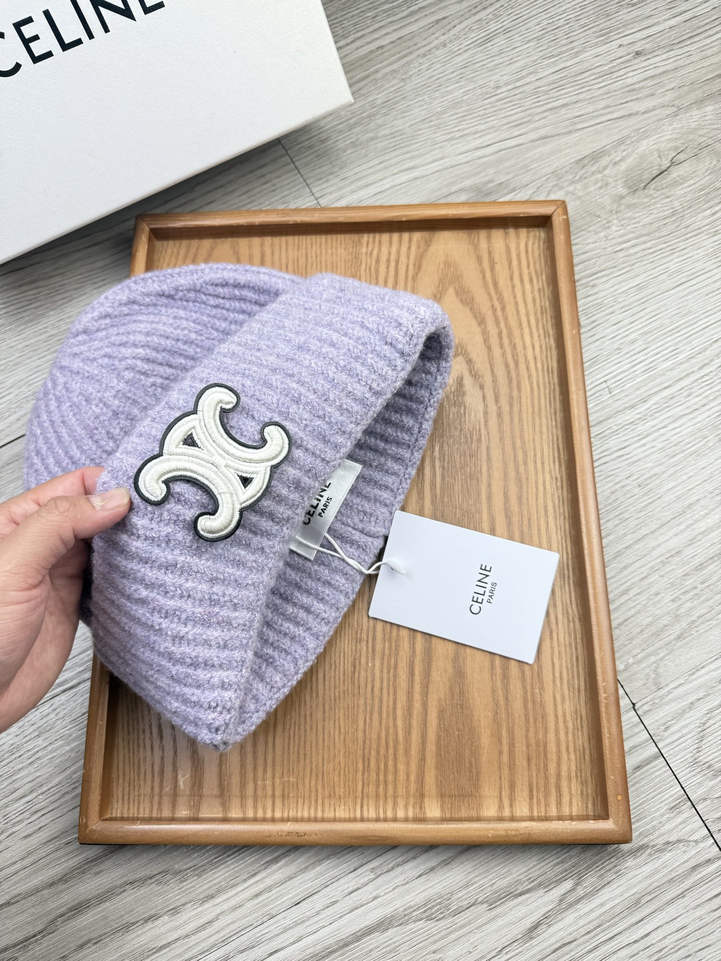 。赛琳。福利！【细毛线针织单帽】新款上架，特别实惠的一个系列帽子，面料：细毛线。密度紧致！毛线针织面料手