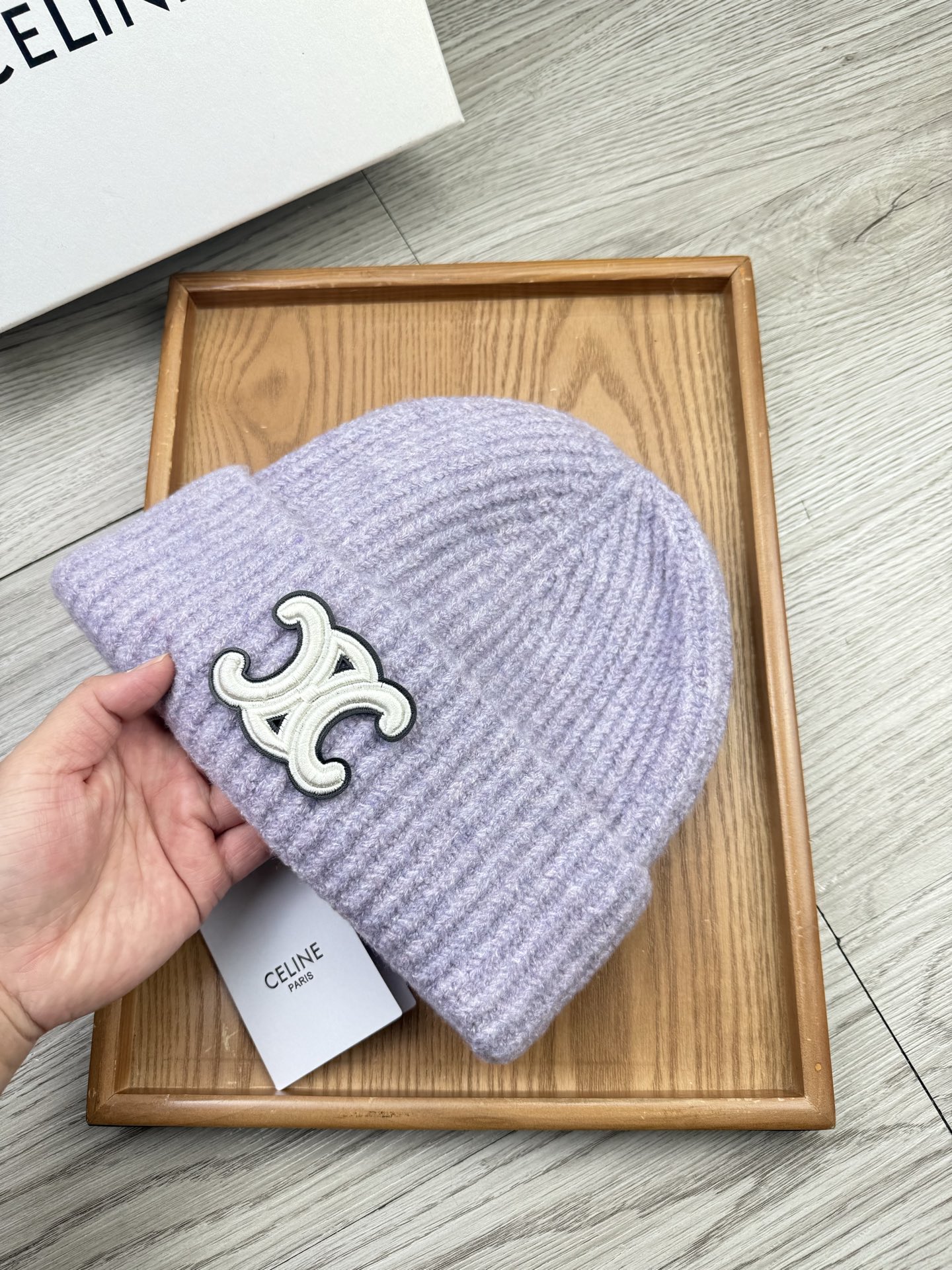 。赛琳。福利！【细毛线针织单帽】新款上架，特别实惠的一个系列帽子，面料：细毛线。密度紧致！毛线针织面料手