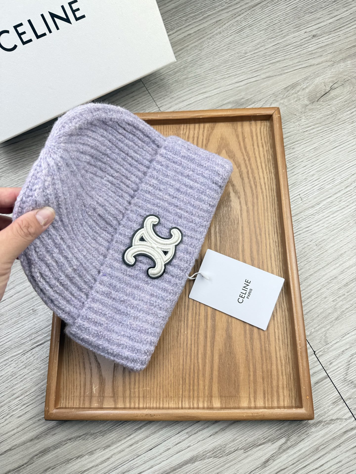 。赛琳。福利！【细毛线针织单帽】新款上架，特别实惠的一个系列帽子，面料：细毛线。密度紧致！毛线针织面料手