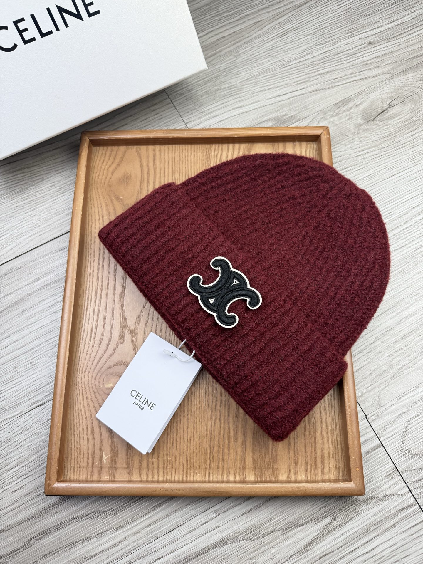 。赛琳。福利！【细毛线针织单帽】新款上架，特别实惠的一个系列帽子，面料：细毛线。密度紧致！毛线针织面料手