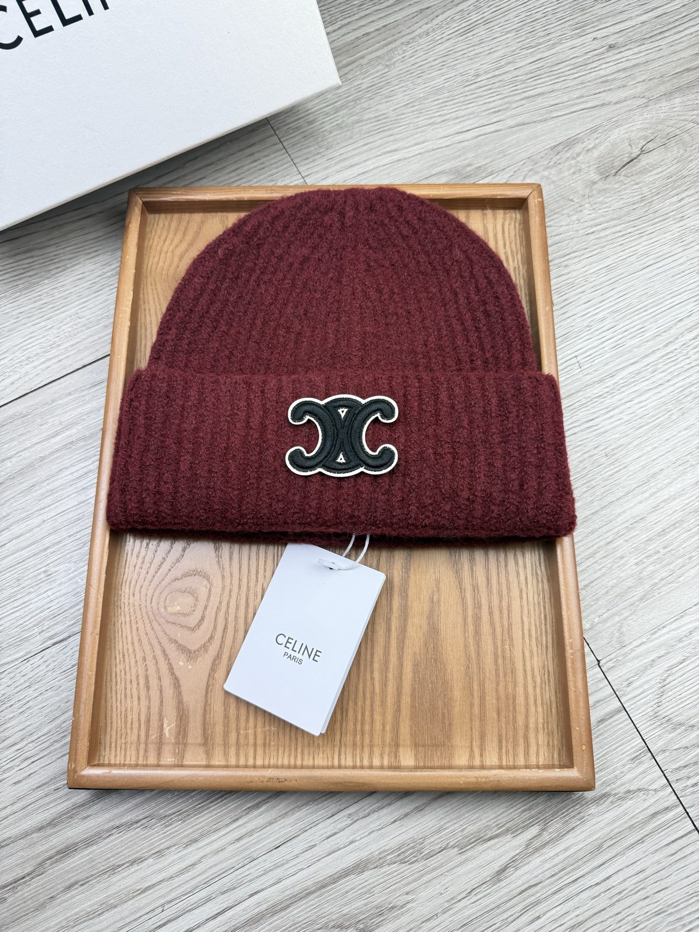 。赛琳。福利！【细毛线针织单帽】新款上架，特别实惠的一个系列帽子，面料：细毛线。密度紧致！毛线针织面料手