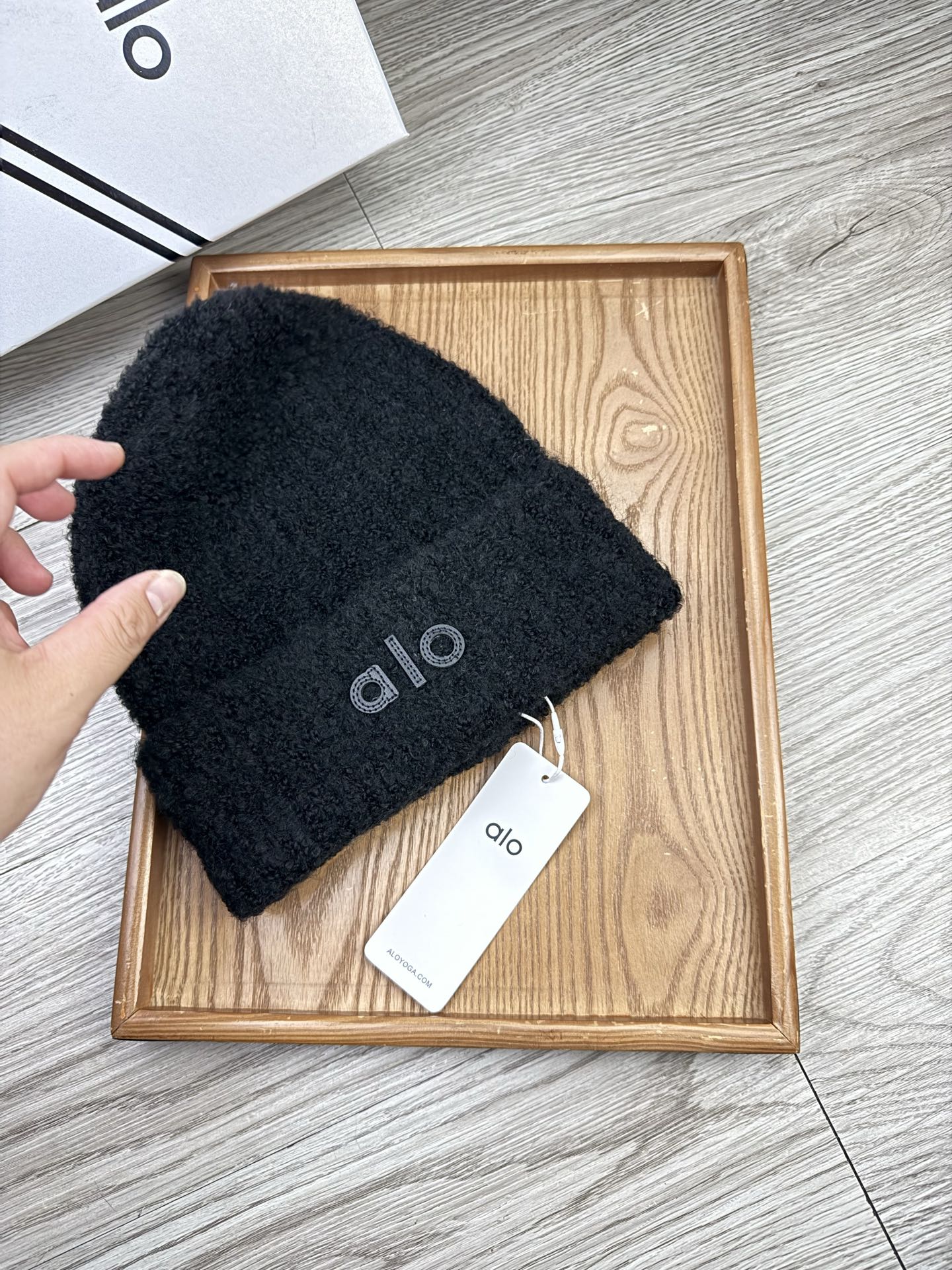 。AL0。福利！【细毛线针织单帽】新款上架，特别实惠的一个系列帽子，面料：细毛线。密度紧致！毛线针织面料