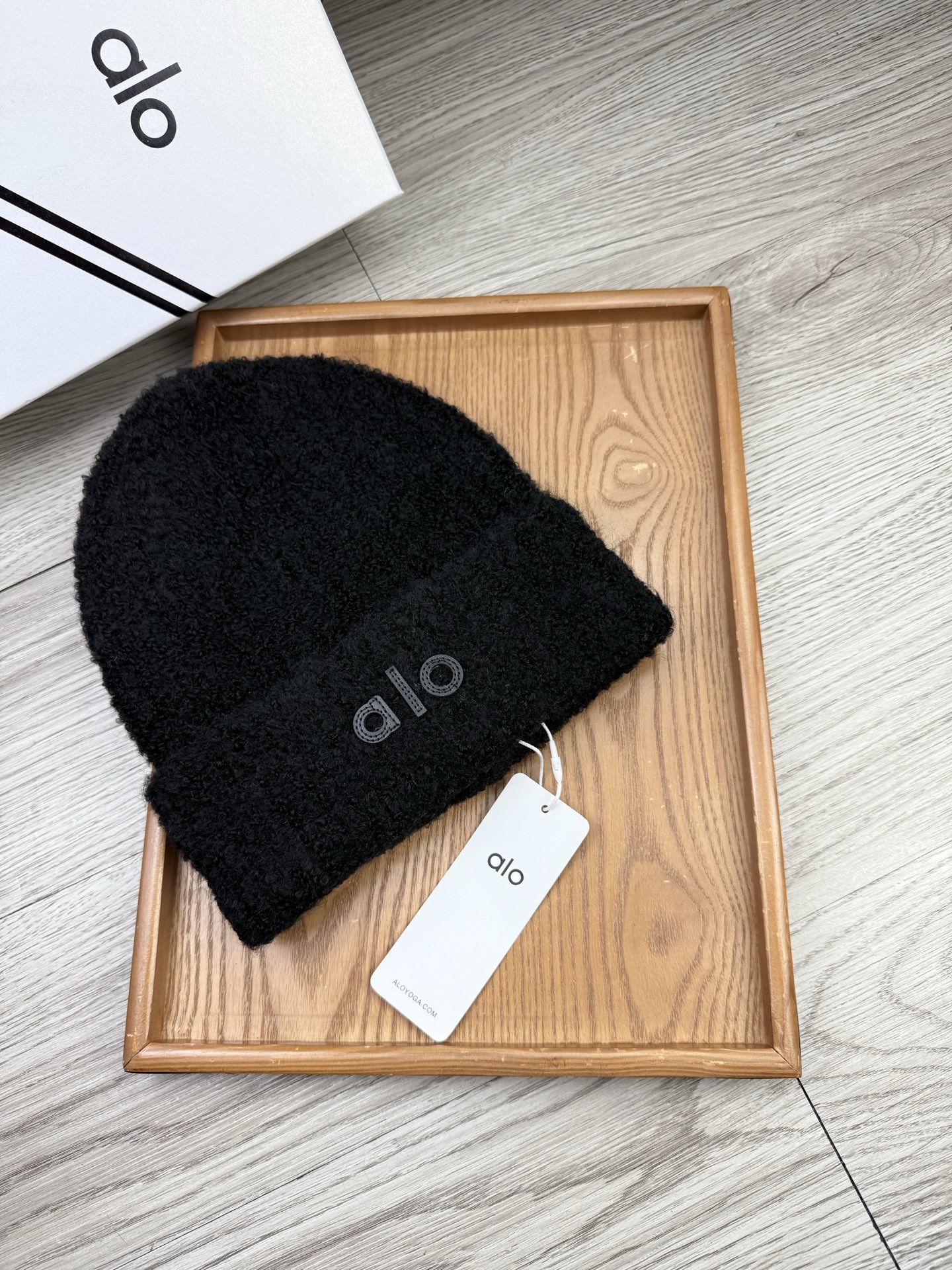 。AL0。福利！【细毛线针织单帽】新款上架，特别实惠的一个系列帽子，面料：细毛线。密度紧致！毛线针织面料