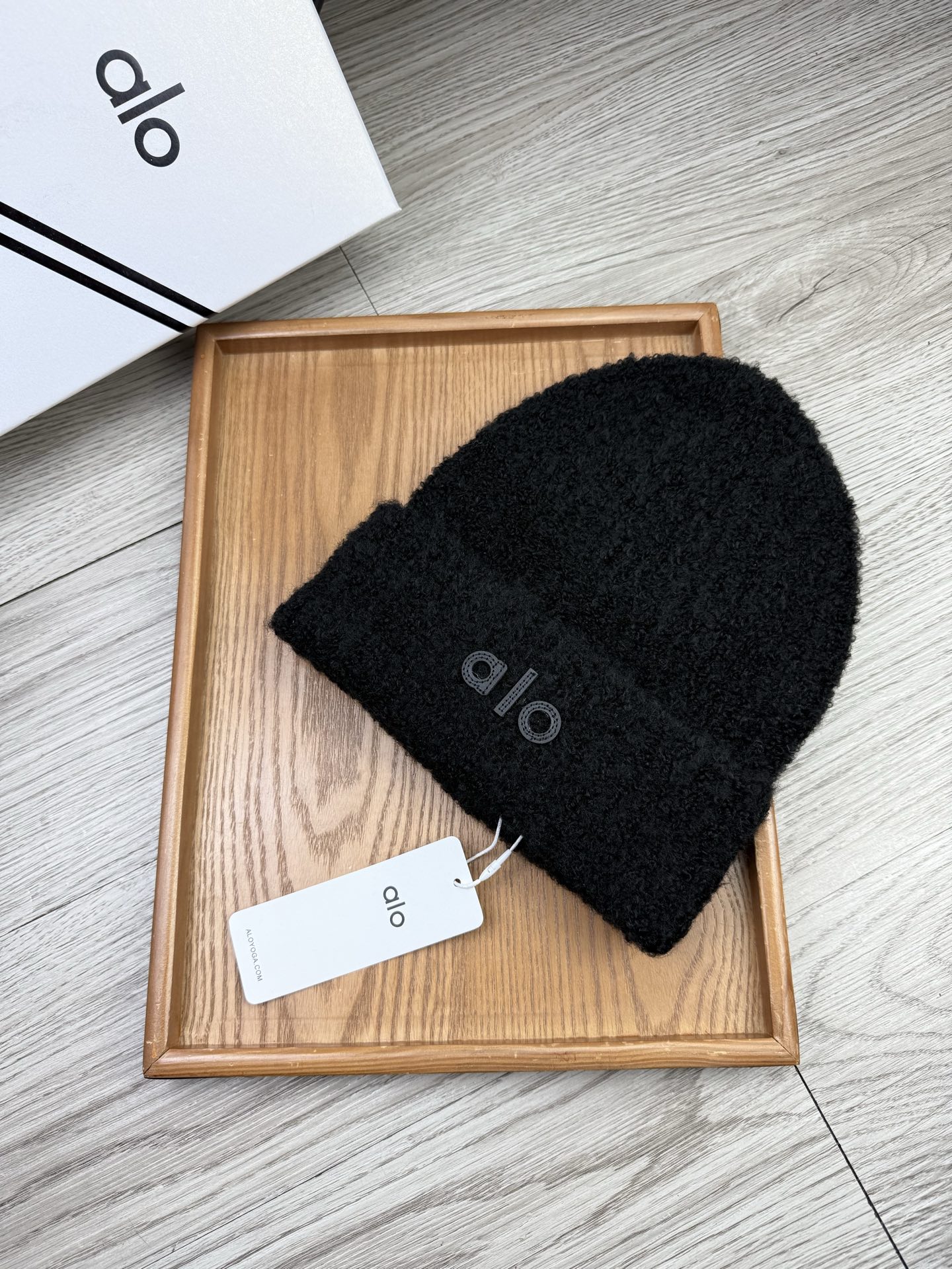 。AL0。福利！【细毛线针织单帽】新款上架，特别实惠的一个系列帽子，面料：细毛线。密度紧致！毛线针织面料