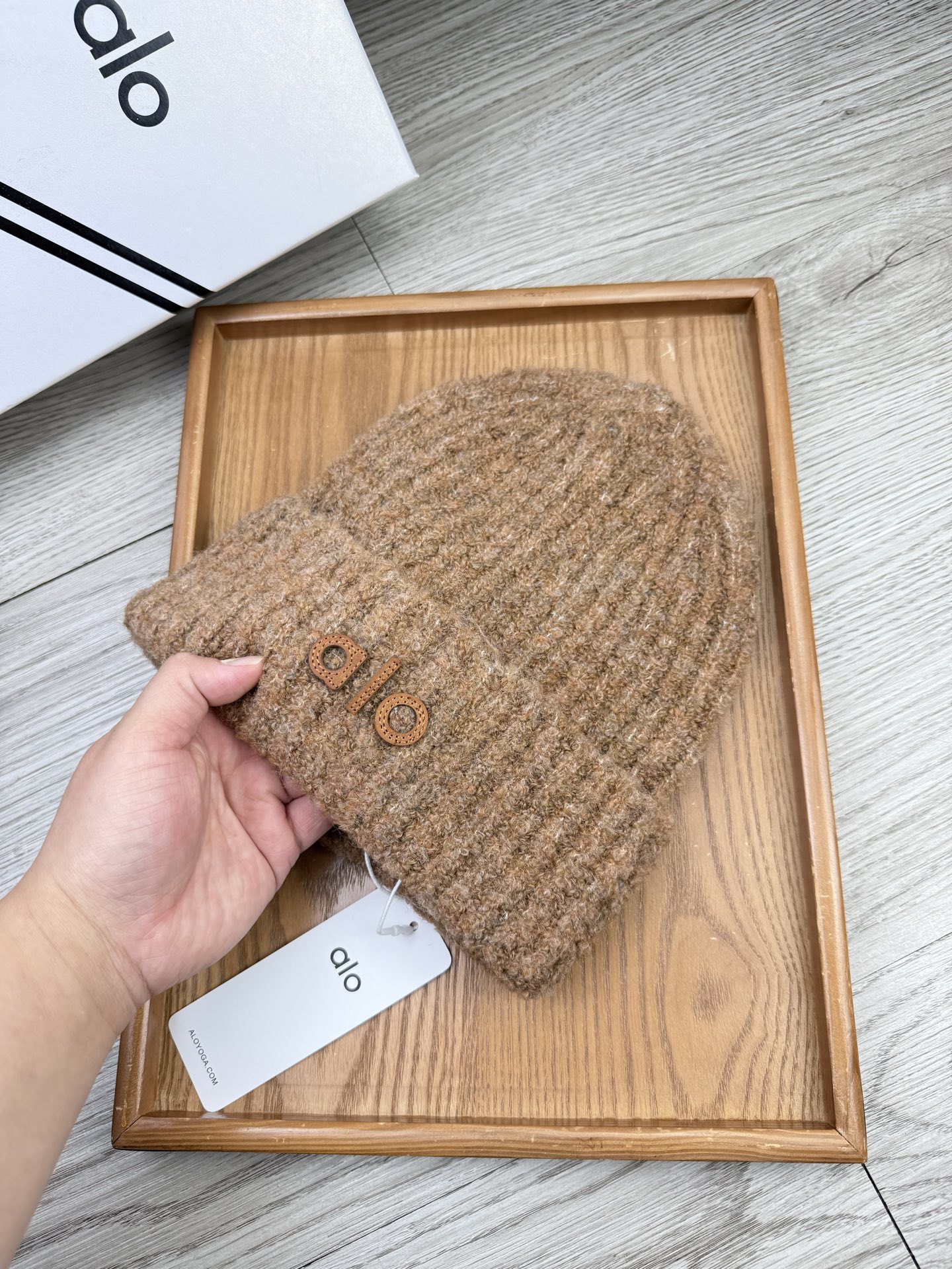 。AL0。福利！【细毛线针织单帽】新款上架，特别实惠的一个系列帽子，面料：细毛线。密度紧致！毛线针织面料