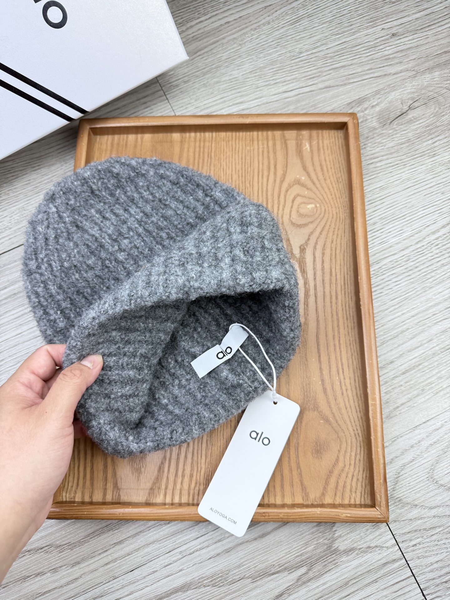 。AL0。福利！【细毛线针织单帽】新款上架，特别实惠的一个系列帽子，面料：细毛线。密度紧致！毛线针织面料