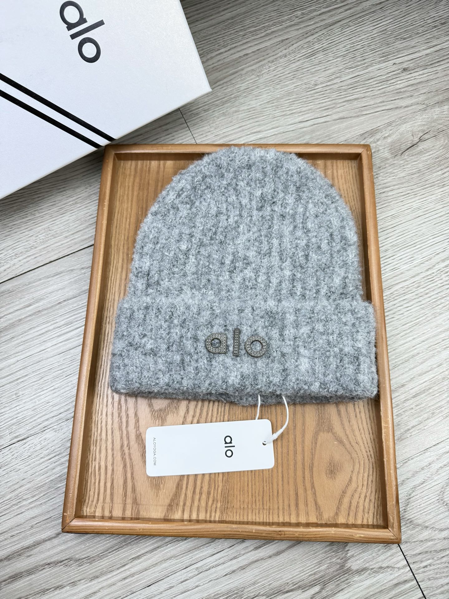 。AL0。福利！【细毛线针织单帽】新款上架，特别实惠的一个系列帽子，面料：细毛线。密度紧致！毛线针织面料