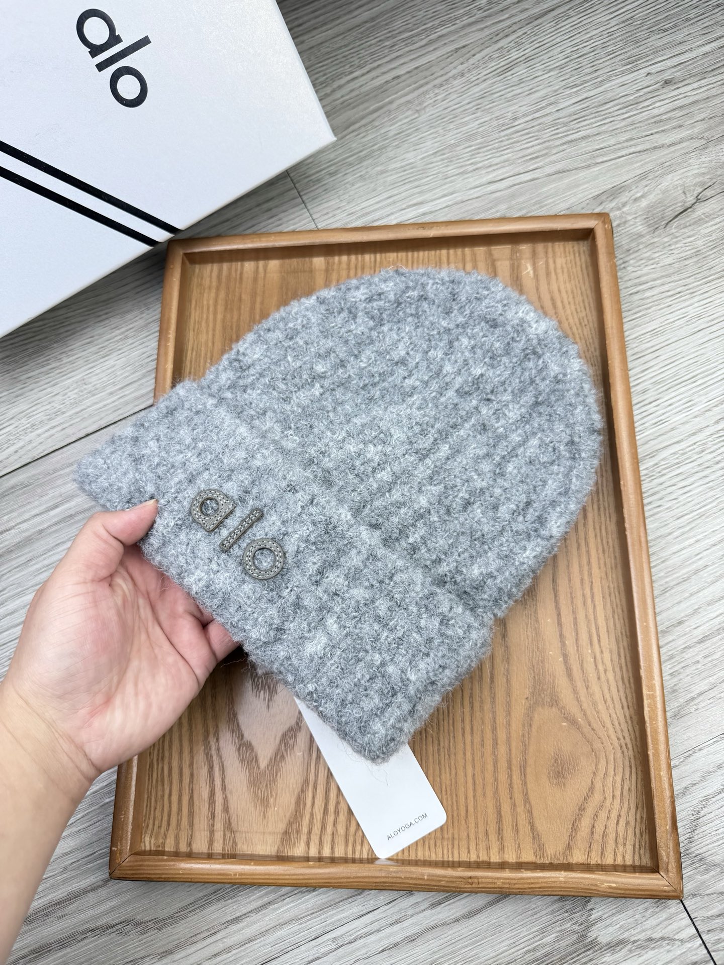 。AL0。福利！【细毛线针织单帽】新款上架，特别实惠的一个系列帽子，面料：细毛线。密度紧致！毛线针织面料