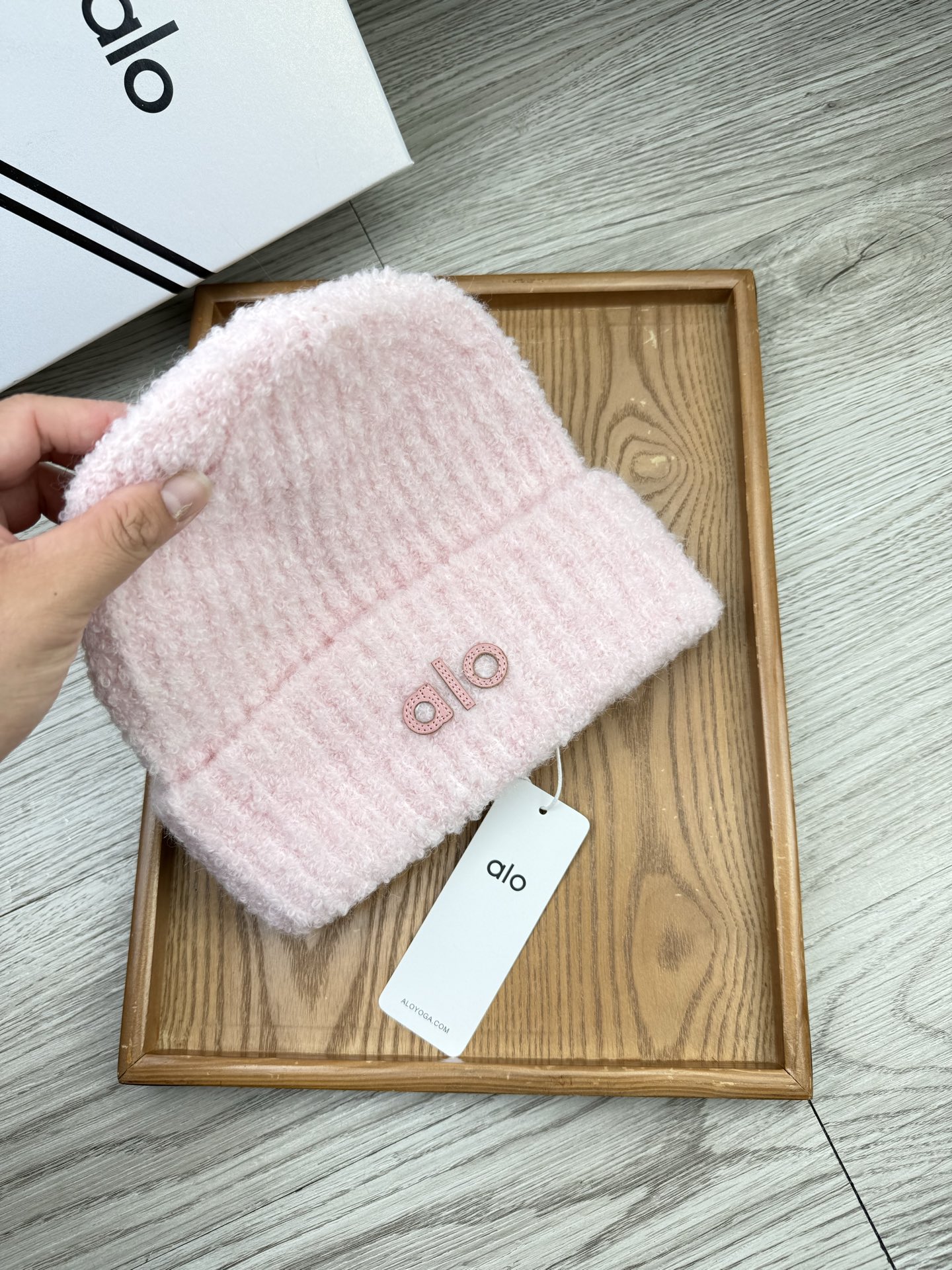 。AL0。福利！【细毛线针织单帽】新款上架，特别实惠的一个系列帽子，面料：细毛线。密度紧致！毛线针织面料