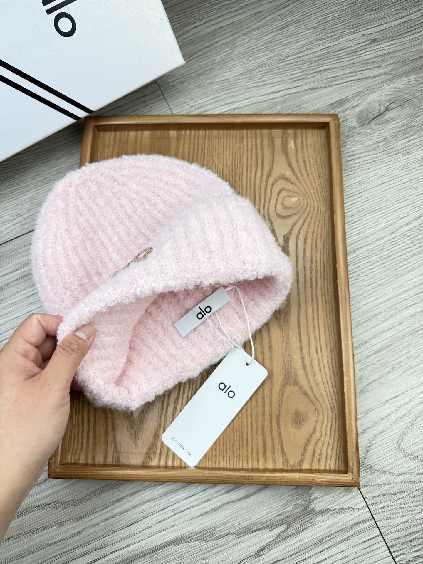 。AL0。福利！【细毛线针织单帽】新款上架，特别实惠的一个系列帽子，面料：细毛线。密度紧致！毛线针织面料