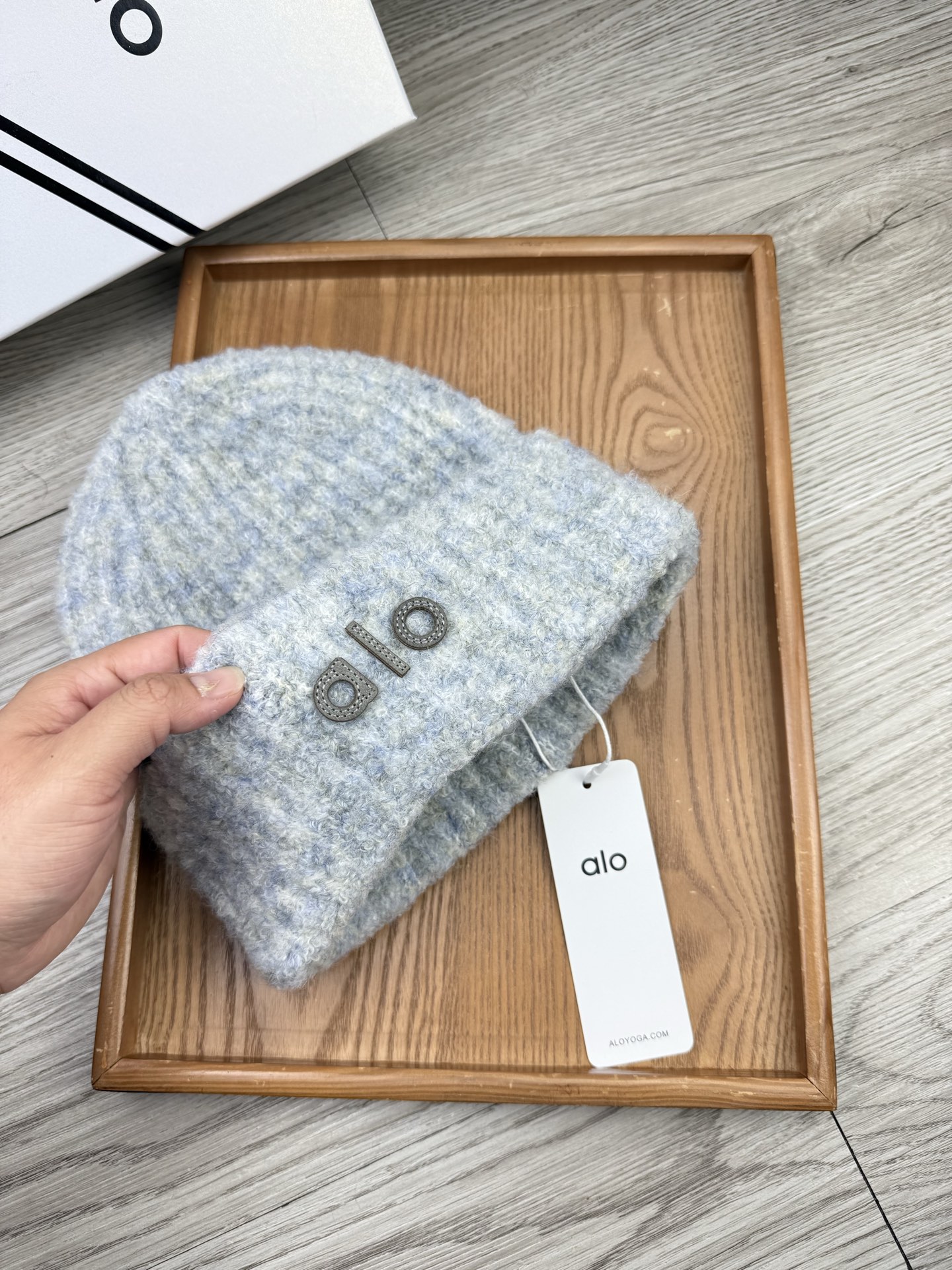 。AL0。福利！【细毛线针织单帽】新款上架，特别实惠的一个系列帽子，面料：细毛线。密度紧致！毛线针织面料