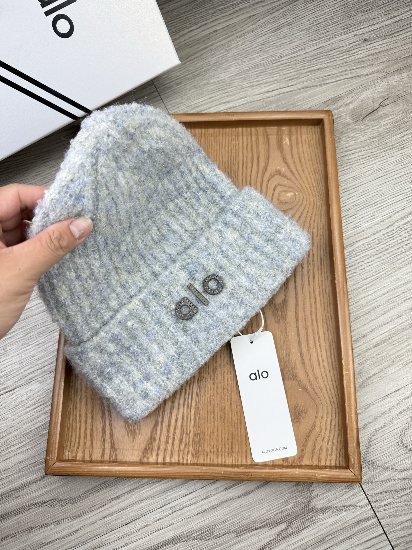 。AL0。福利！【细毛线针织单帽】新款上架，特别实惠的一个系列帽子，面料：细毛线。密度紧致！毛线针织面料