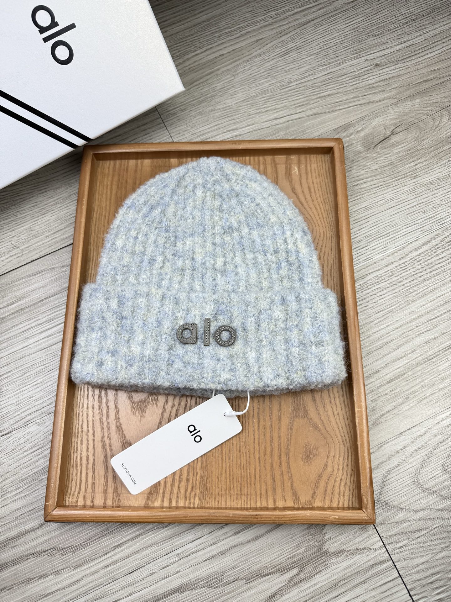 。AL0。福利！【细毛线针织单帽】新款上架，特别实惠的一个系列帽子，面料：细毛线。密度紧致！毛线针织面料