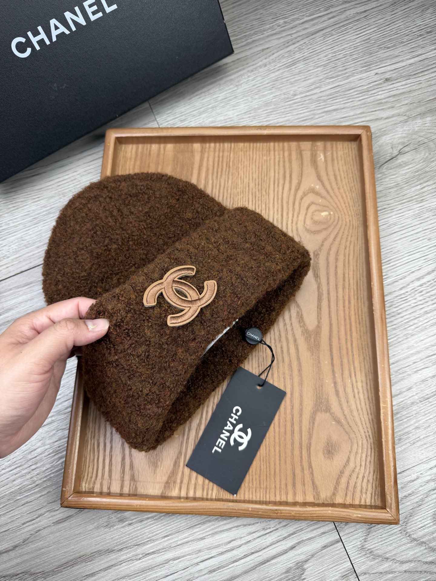 。C家。福利！【细毛线针织单帽】新款上架，特别实惠的一个系列帽子，面料：细毛线。密度紧致！毛线针织面料手