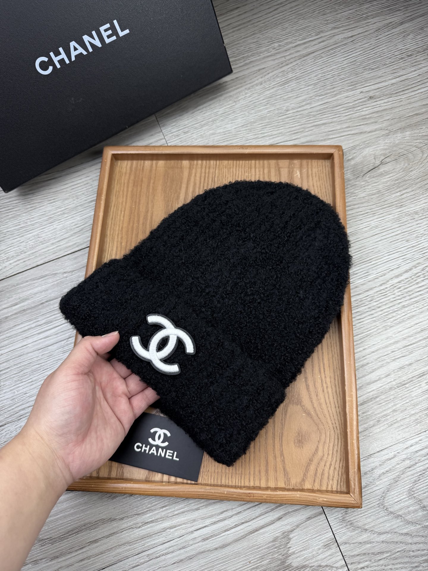 。C家。福利！【细毛线针织单帽】新款上架，特别实惠的一个系列帽子，面料：细毛线。密度紧致！毛线针织面料手